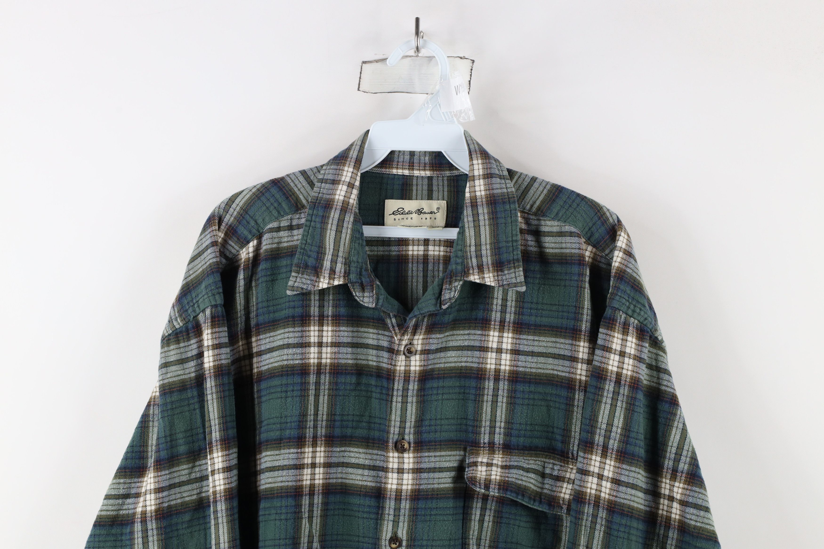 Eddie Bauer × Vintage Vintage 90s Eddie Bauer Flannel Collared Button Shirt Plaid Size US L / EU 52-54 / 3 - 2 Thumbnail