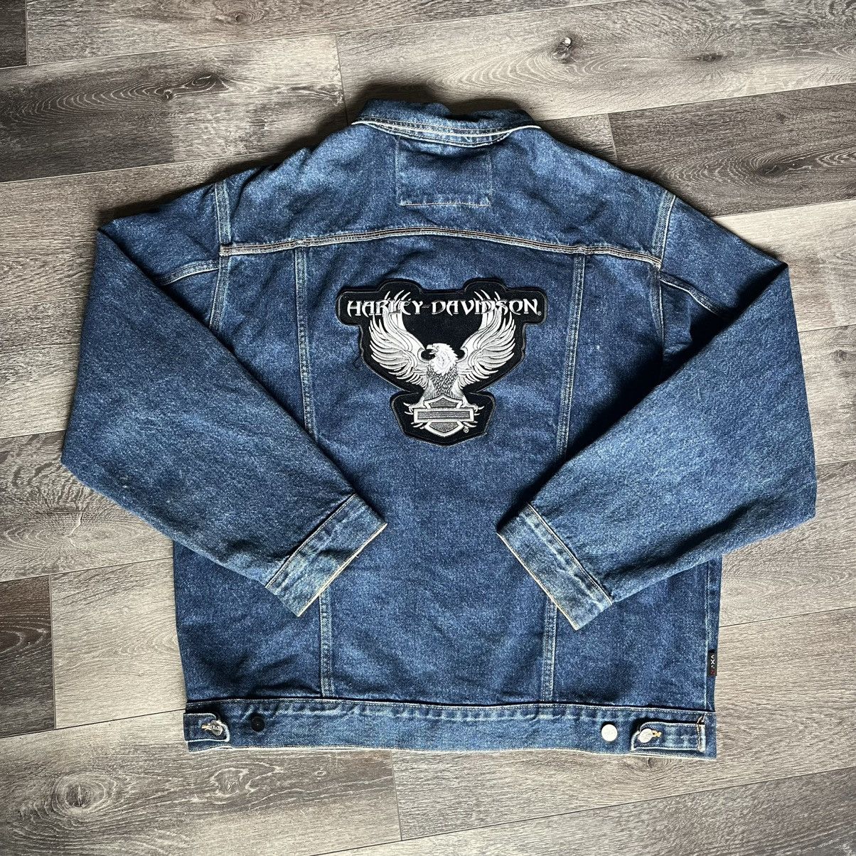 Harley Davidson Vintage 90s Harley Davidson Eagle Patch Denim Trucker Jacket Size US XL / EU 56 / 4 - 1 Thumbnail