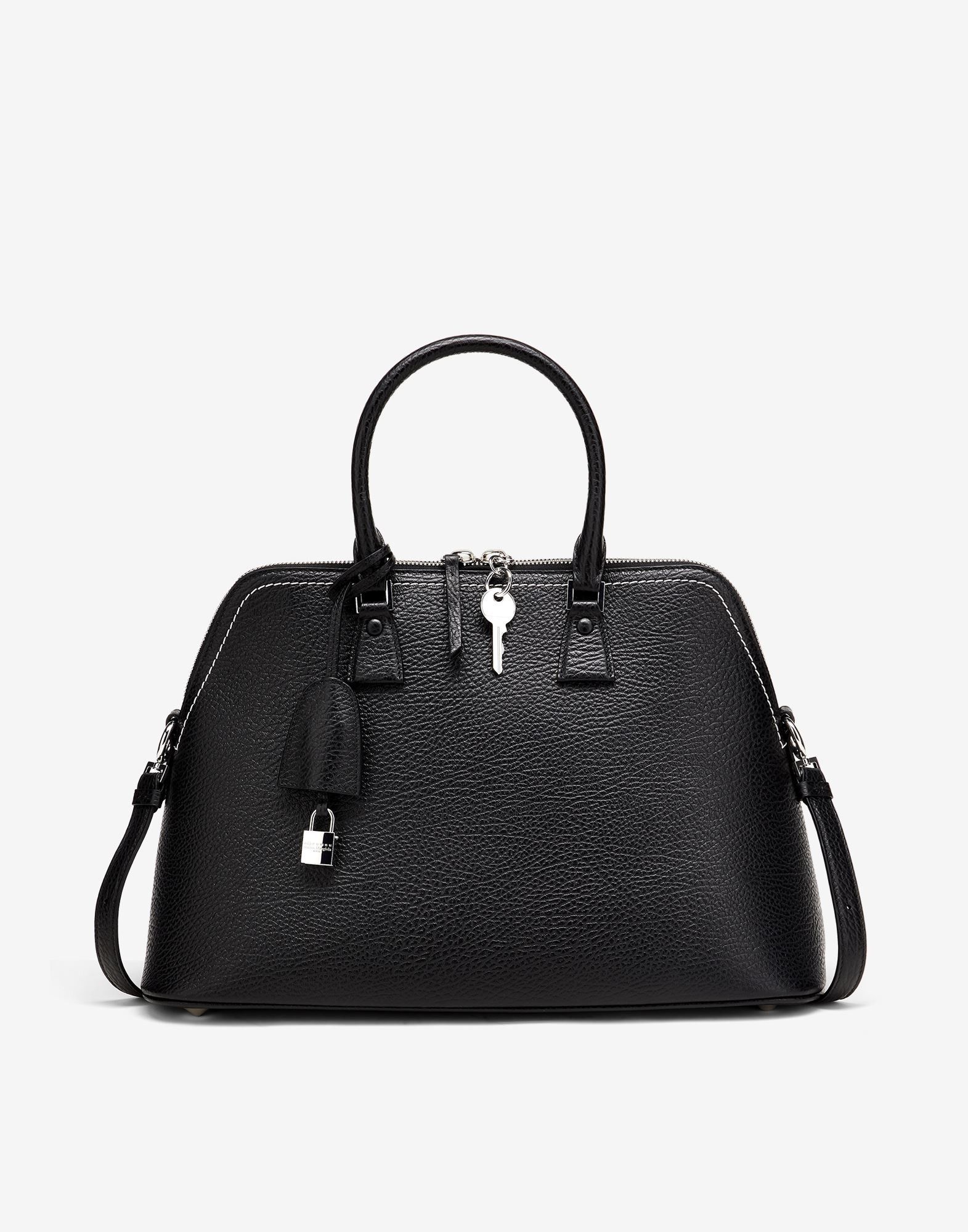 Maison Margiela oc11z0325 Size: OS / Large Bag in Black Size ONE SIZE - 3 Thumbnail
