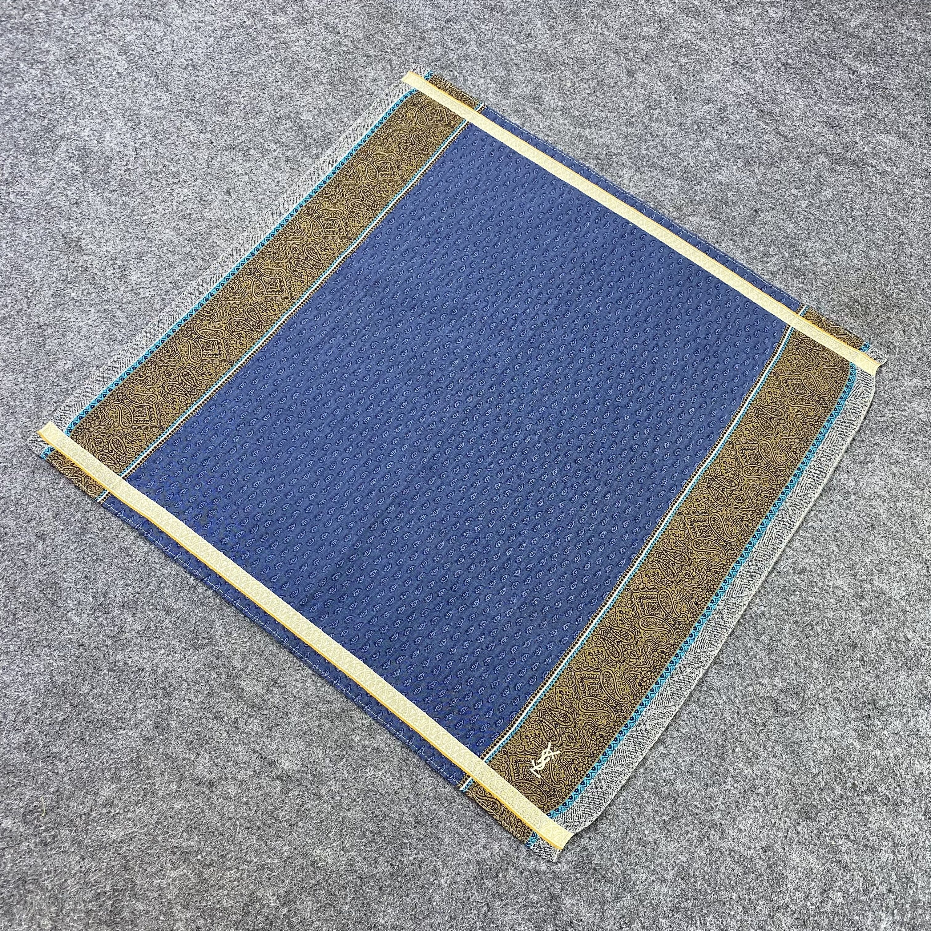 Designer Yves Saint Laurent Handkerchief / Bandana /Neckerchief-B1493 Size ONE SIZE - 4 Thumbnail