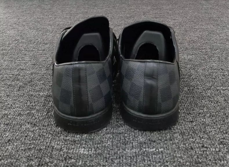 Louis Vuitton Louis Vuitton Black Sneakers Size 40-2507 Size US 8 / EU 41 - 7 Thumbnail