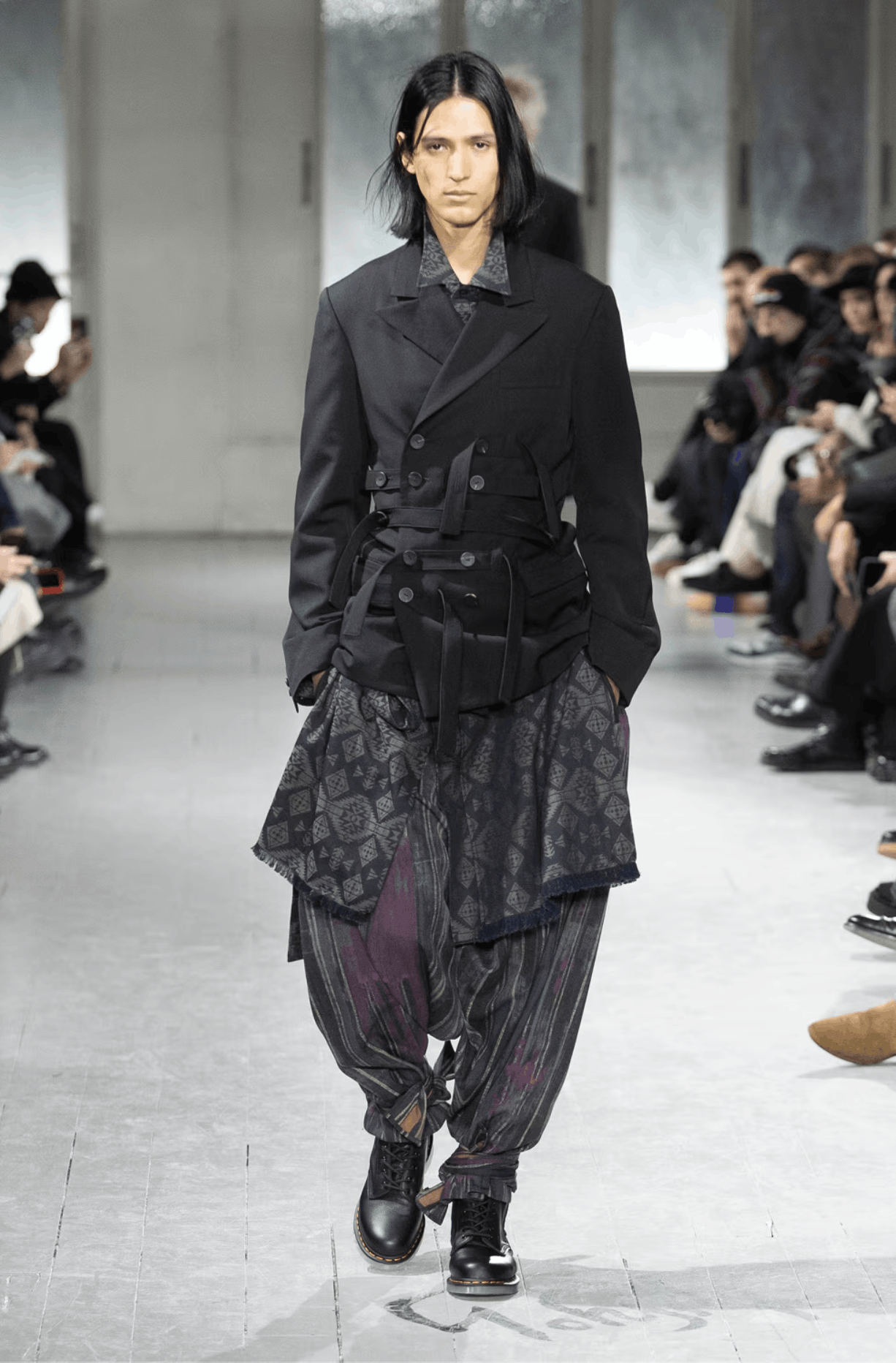 Yohji Yamamoto Yohji Yamamoto Pour Homme - TWISTED HEM DRAPED PANTS Size US 30 / EU 46 - 6 Thumbnail