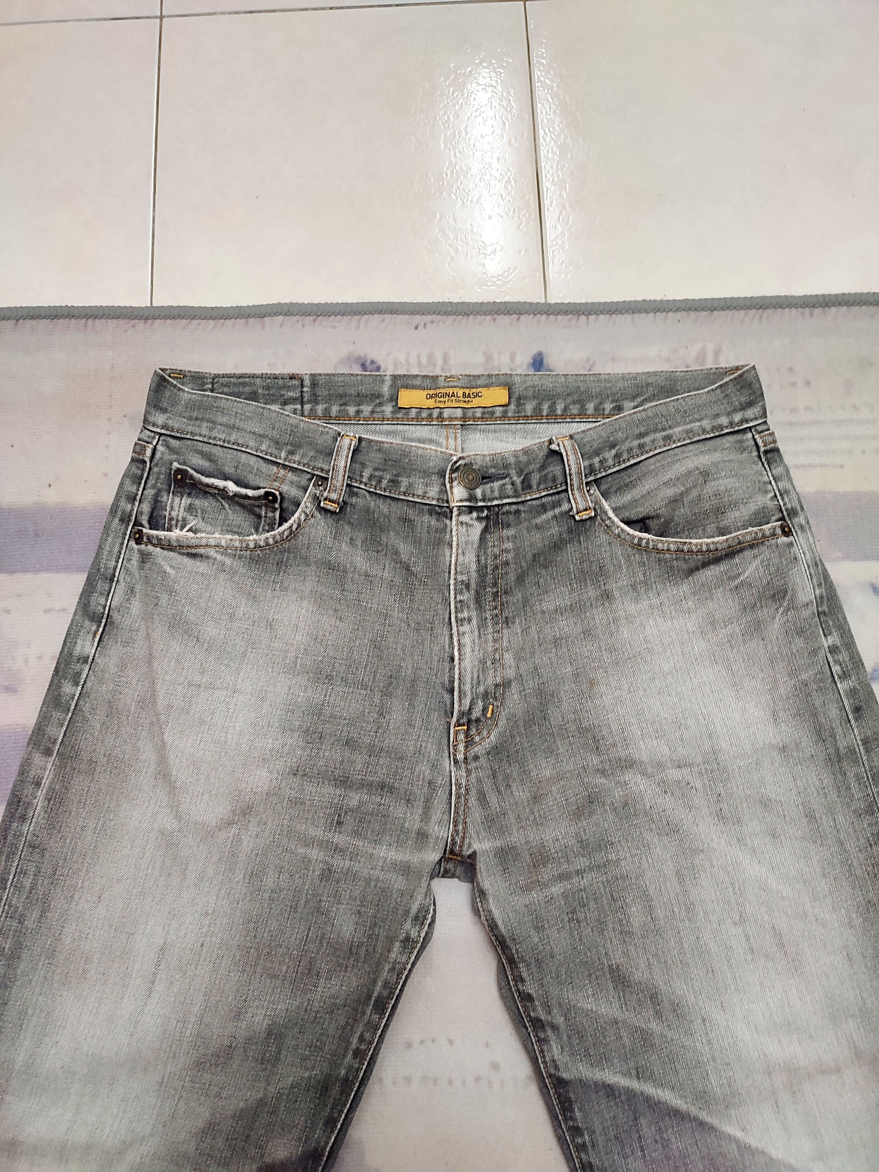 Uniqlo 💥Need Gone💥 90s Uniqlo Distressed Denim Size US 35 - 3 Thumbnail