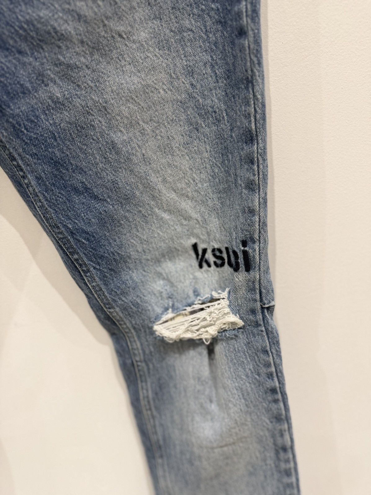 Ksubi Ksubi Chitch Self Repair Jeans Size: 32 Size US 32 / EU 48 - 2 Thumbnail