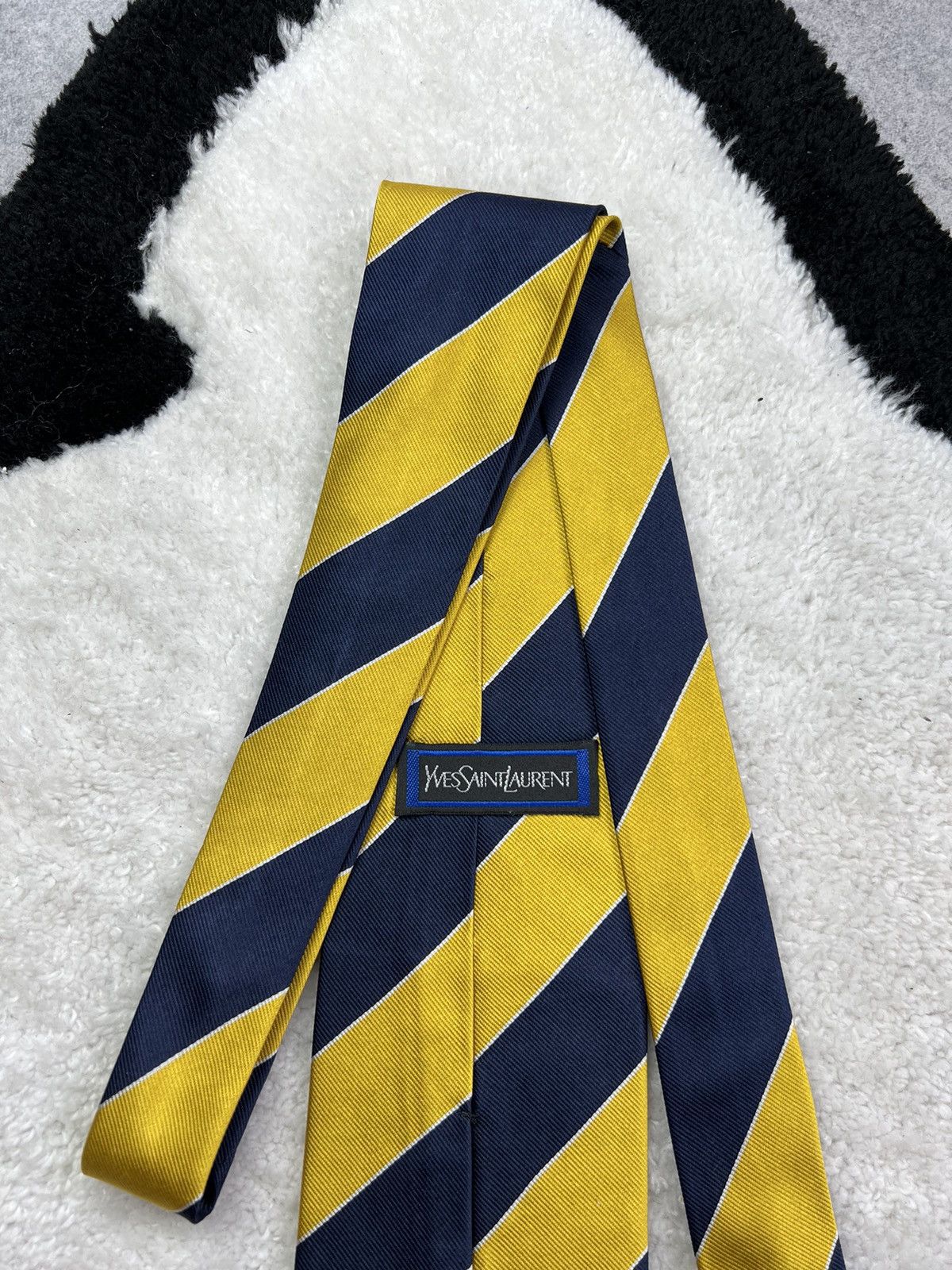 Yves Saint Laurent Vintage YSL Yves Saint Laurent Silk Geometric Luxury Tie Size ONE SIZE - 10 Thumbnail