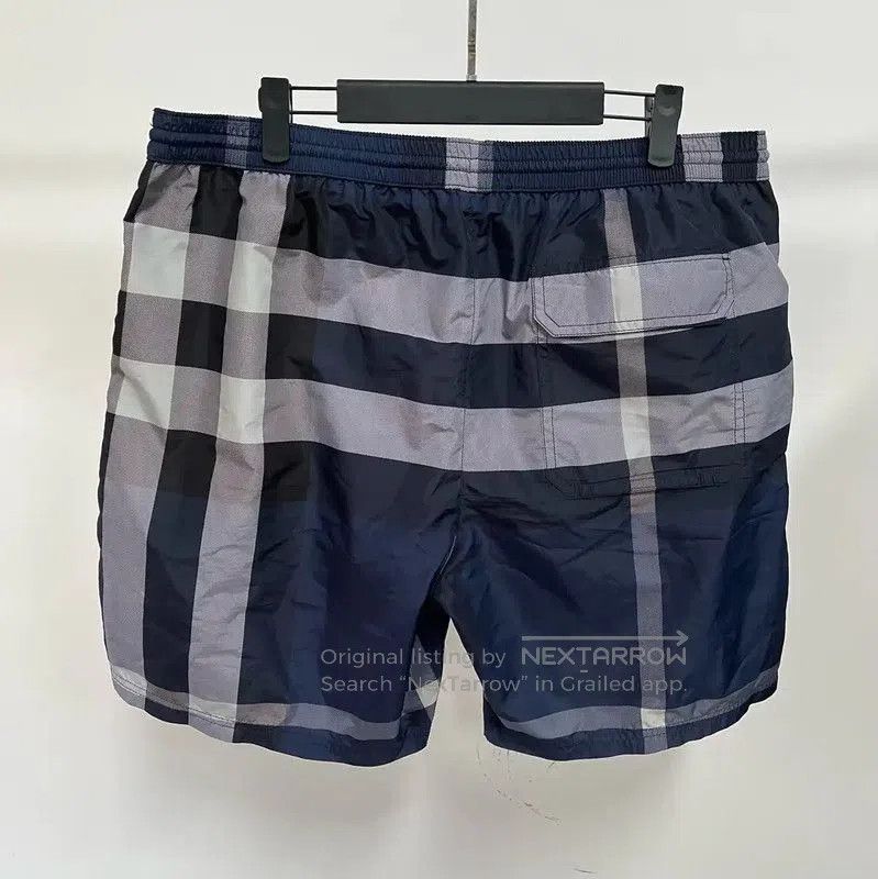 Burberry Burberry Men's Navy Checkered Swim Trunks. Size US 44 / EU 60 - 2 Thumbnail