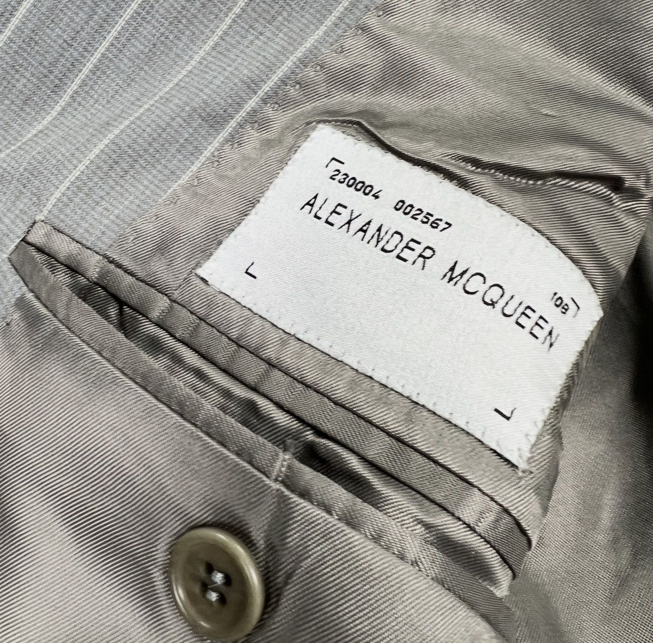 Alexander McQueen Vintage Alexander McQueen Men’s 2-Piece Suit Pinstripe Wool Size 46R - 6 Thumbnail