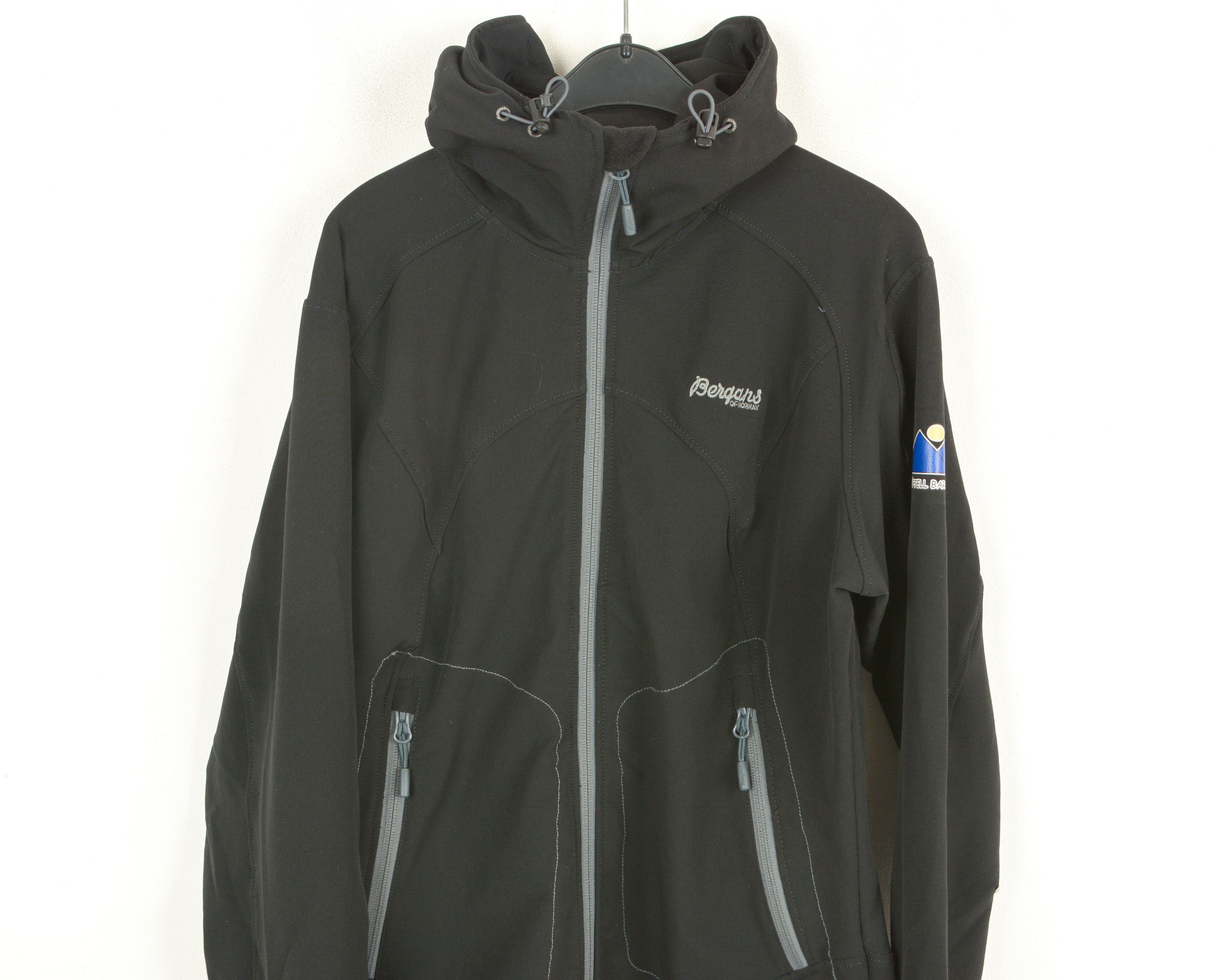 Bergans of Norway 1559 Kjerag Women M Jacket Coat Hooded Lightweight Size M / US 6-8 / IT 42-44 - 2 Thumbnail