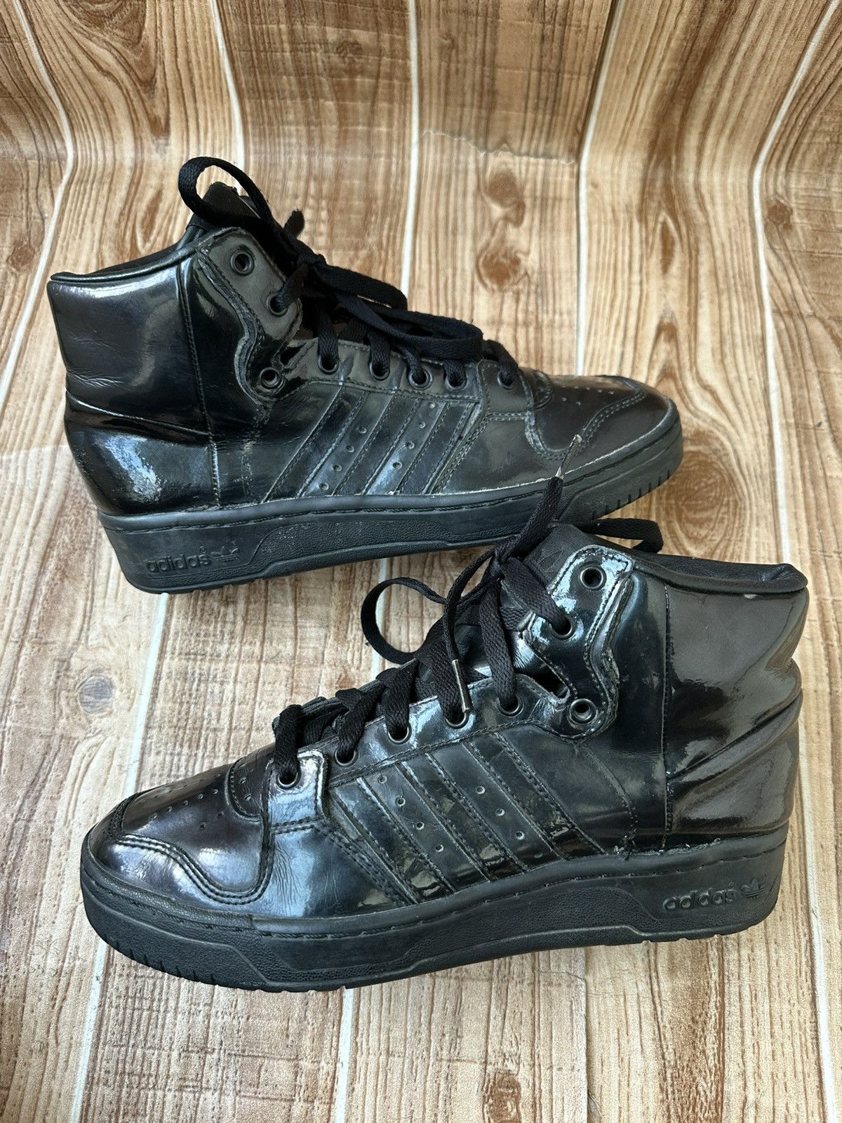 Adidas × Jeremy Scott Ss13 Adidas Jeremy Scott JS Wings 2.0 Patent Black Size US 6.5 / EU 39-40 - 12 Thumbnail