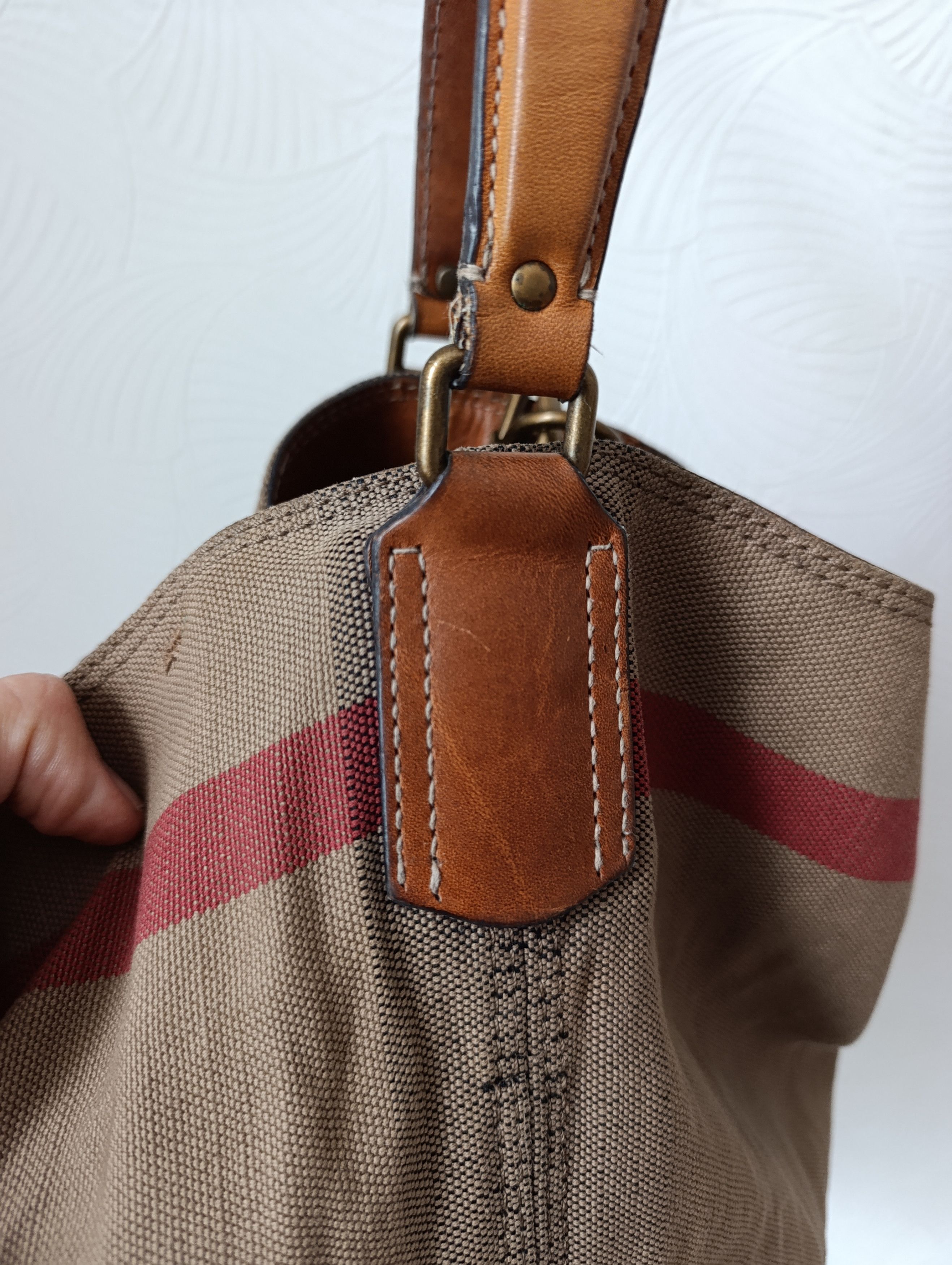 Burberry BURBERRY ASHBY MEDIUM SADDLE LEATHER CHECK CANVAS HOBO BAG Size ONE SIZE - 16 Thumbnail