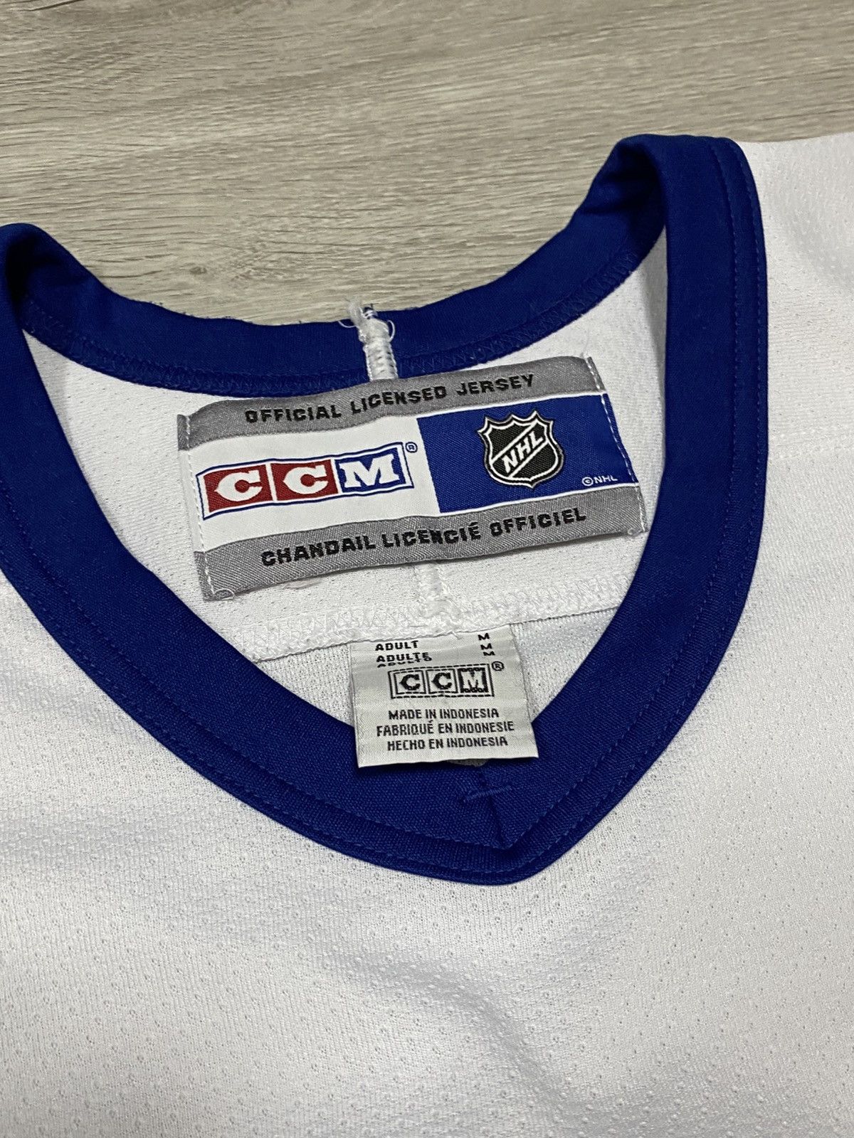 NFL Toronto Maple leafs Canada hockey jersey long sleeve Size US M / EU 48-50 / 2 - 3 Thumbnail