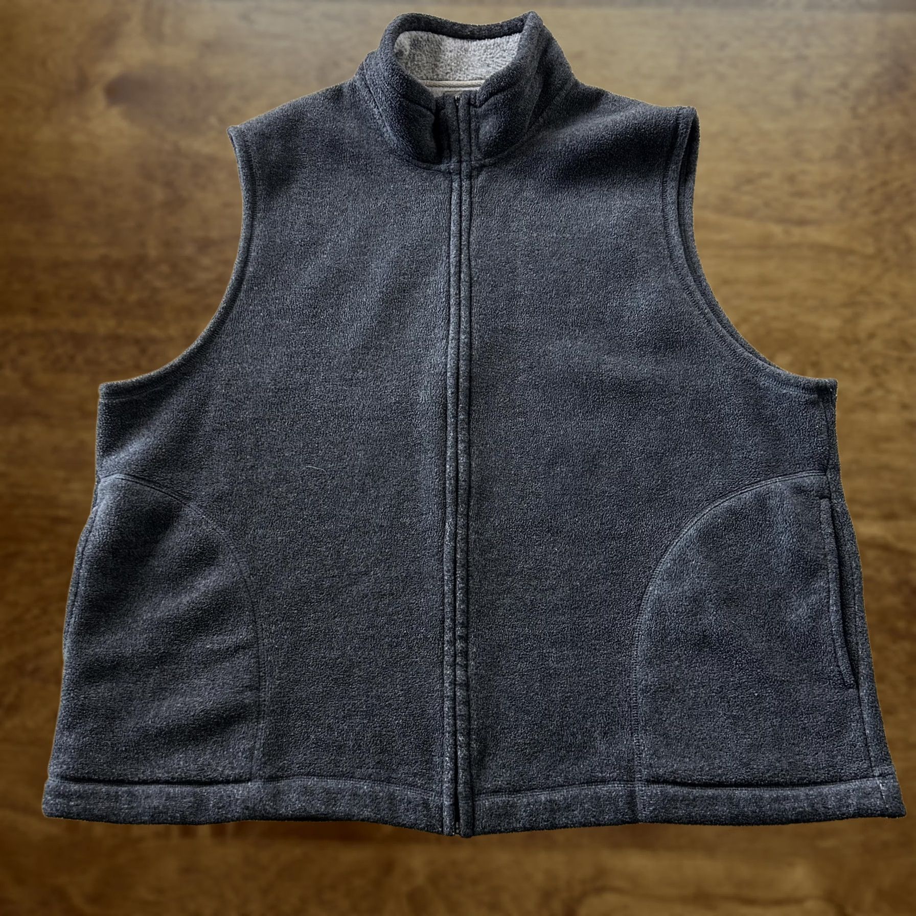 Vintage St. John's Bay Fleece Vest Mens 2XL Gray Full Zip Lined Warm Vest B&T Mens 2XL Gray Sherpa Fleece Full Zip Lined Warm Size US XXL / EU 58 / 5 - 1 Thumbnail
