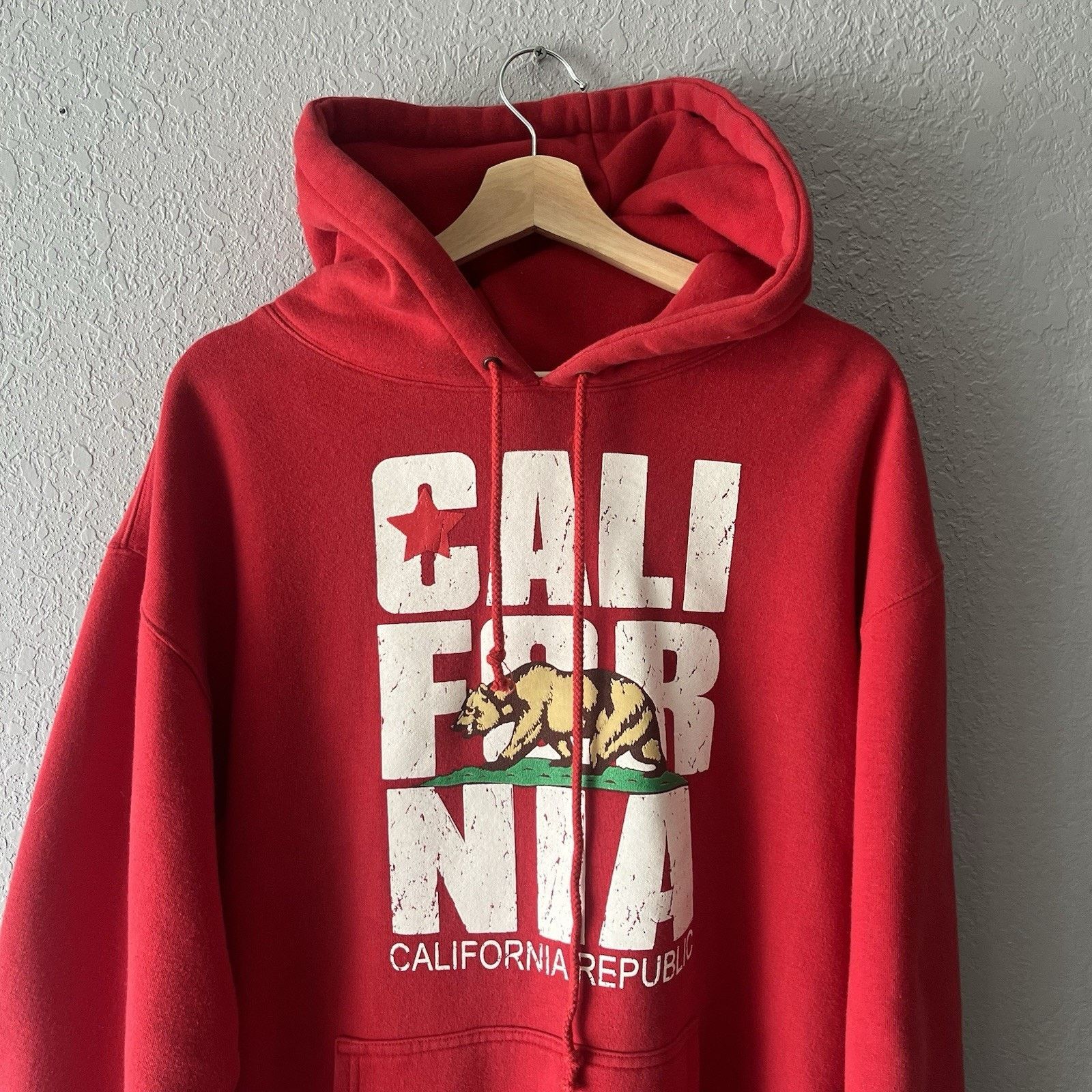 Vintage Vintage Red California Republic Hoodie Men’s Xl Pullover Swe Size US XL / EU 56 / 4 - 2 Thumbnail