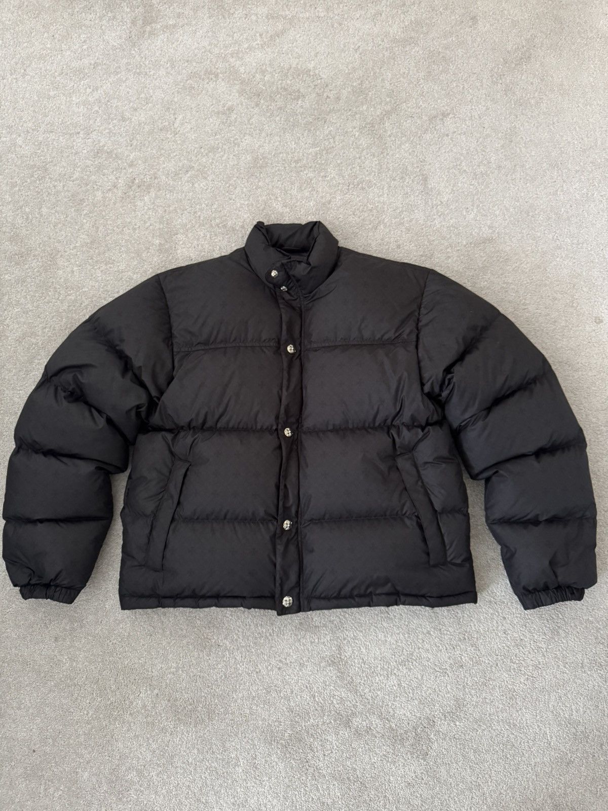 【GRAILZ】SIGNATURE HEART DUCK DOWN PUFFER [BLACK] GRAILZ - Reflective Down Jacket | HBX - Globally Curated