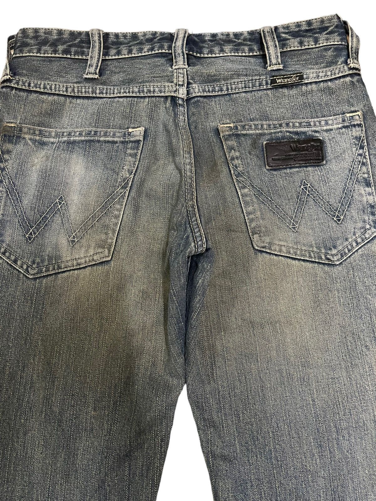Wrangler Vintage Wrangler Classic Blue Wash Style Flare Jeans Size US 29 - 4 Thumbnail
