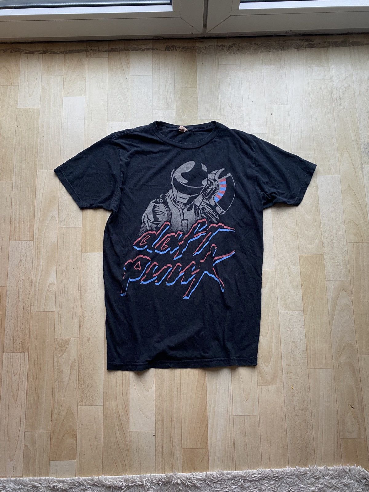 Other Daft Punk Vintage 2000’s shirt Tee Bands Size US M / EU 48-50 / 2 - 1 Thumbnail
