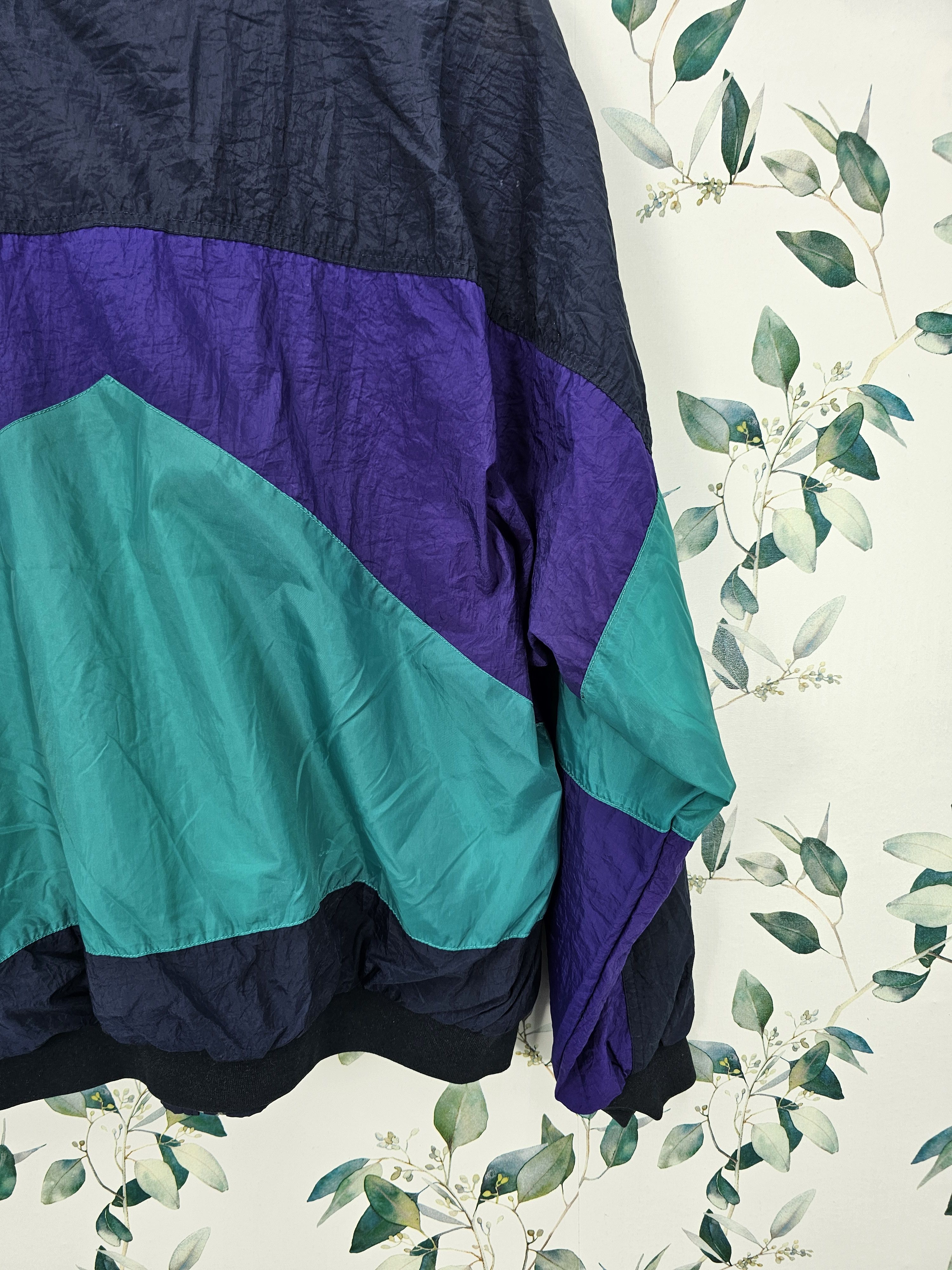 Reebok Vtg REEBOK Multi Color Block Embroider Windbreaker J0106 Size US XL / EU 56 / 4 - 3 Thumbnail