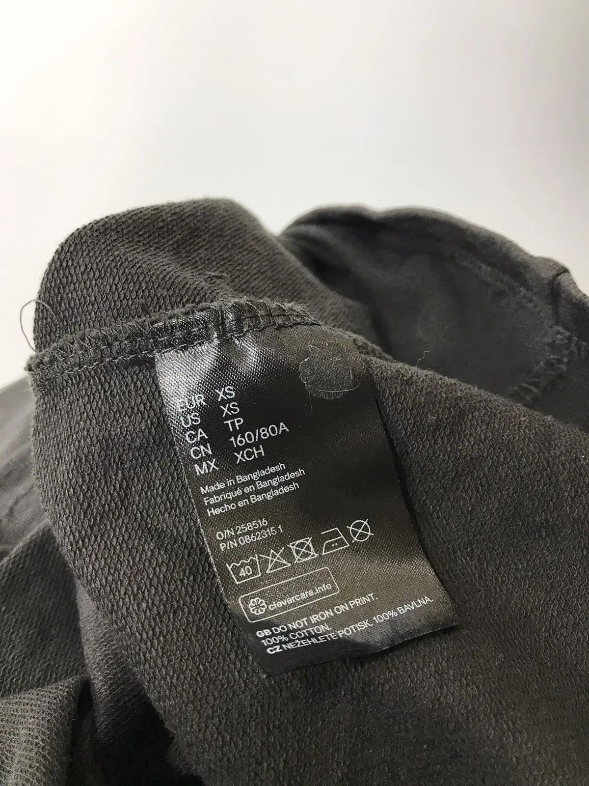 Billie Eilish Billie Ellish long sleeve t-shirt size XS Size US XS / EU 42 / 0 - 5 Thumbnail
