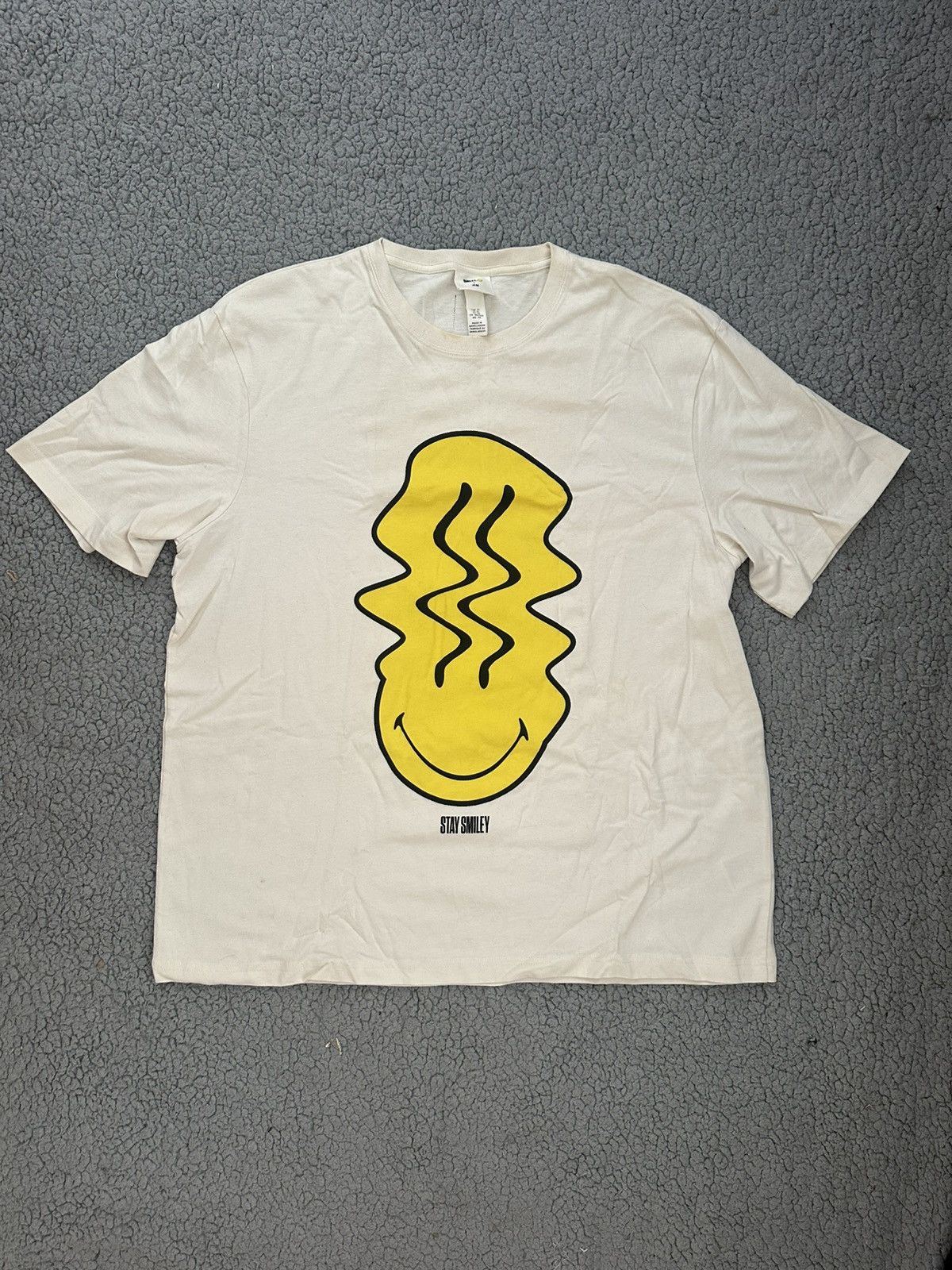 H&M SMILEY ORIGINALS X H&M TEE Size US XL / EU 56 / 4 - 1 Thumbnail