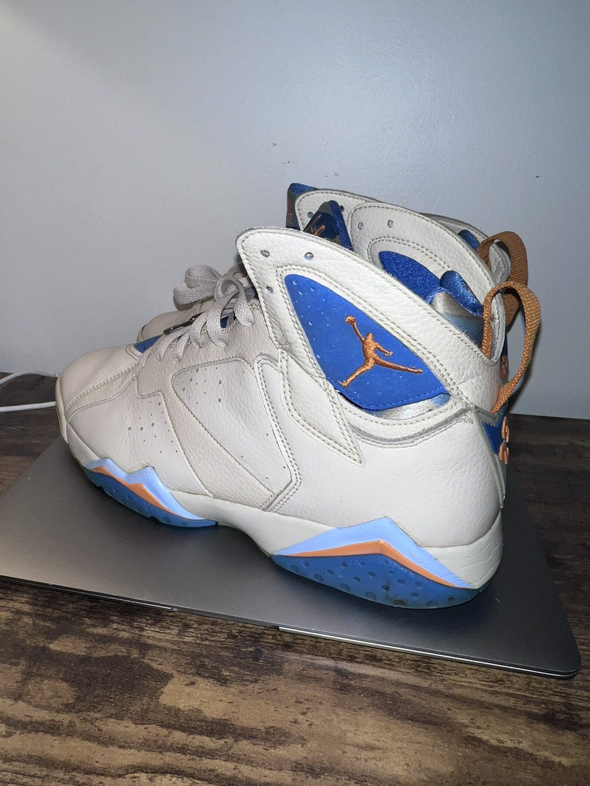 image of Jordan Brand 7 Pacific Blue Shoes in White, Men's (Size 10)