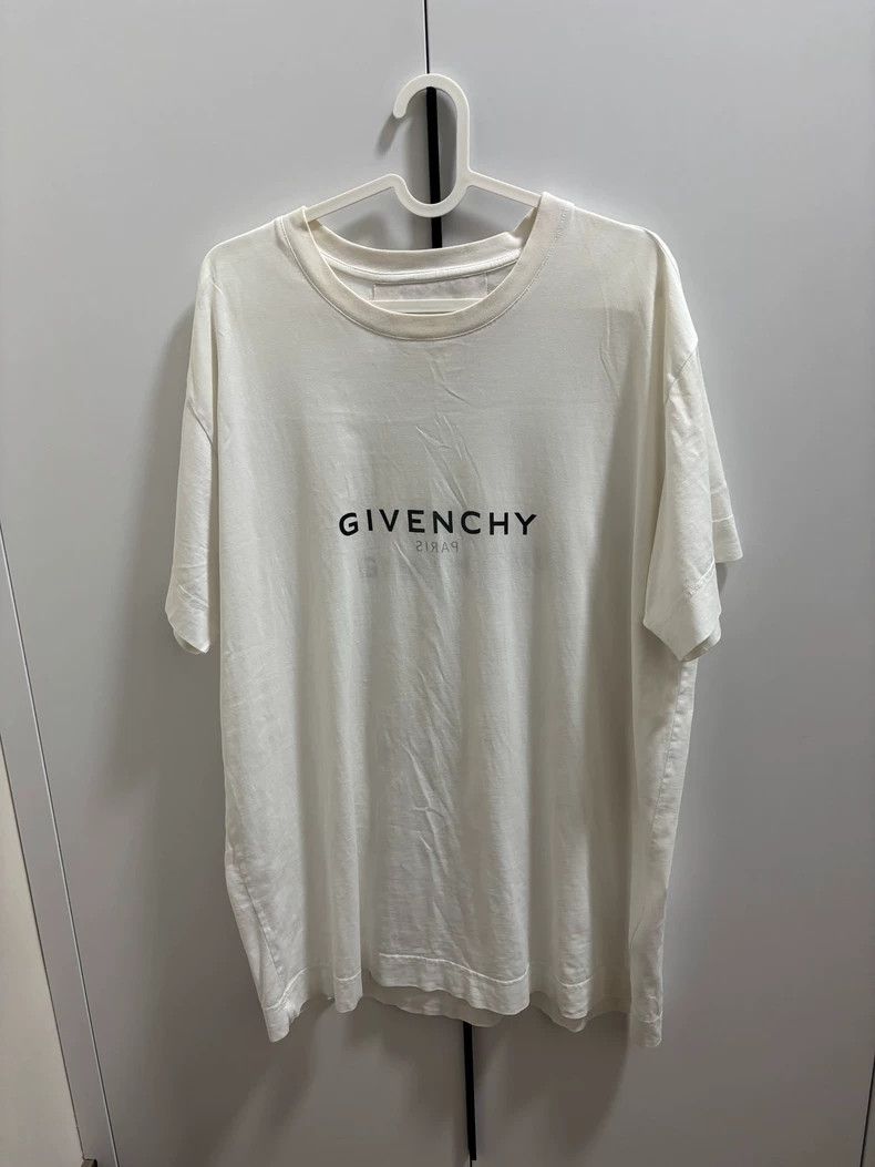 Givenchy Givenchy Men's T-Shirt Size US S / EU 44-46 / 1 - 1 Thumbnail
