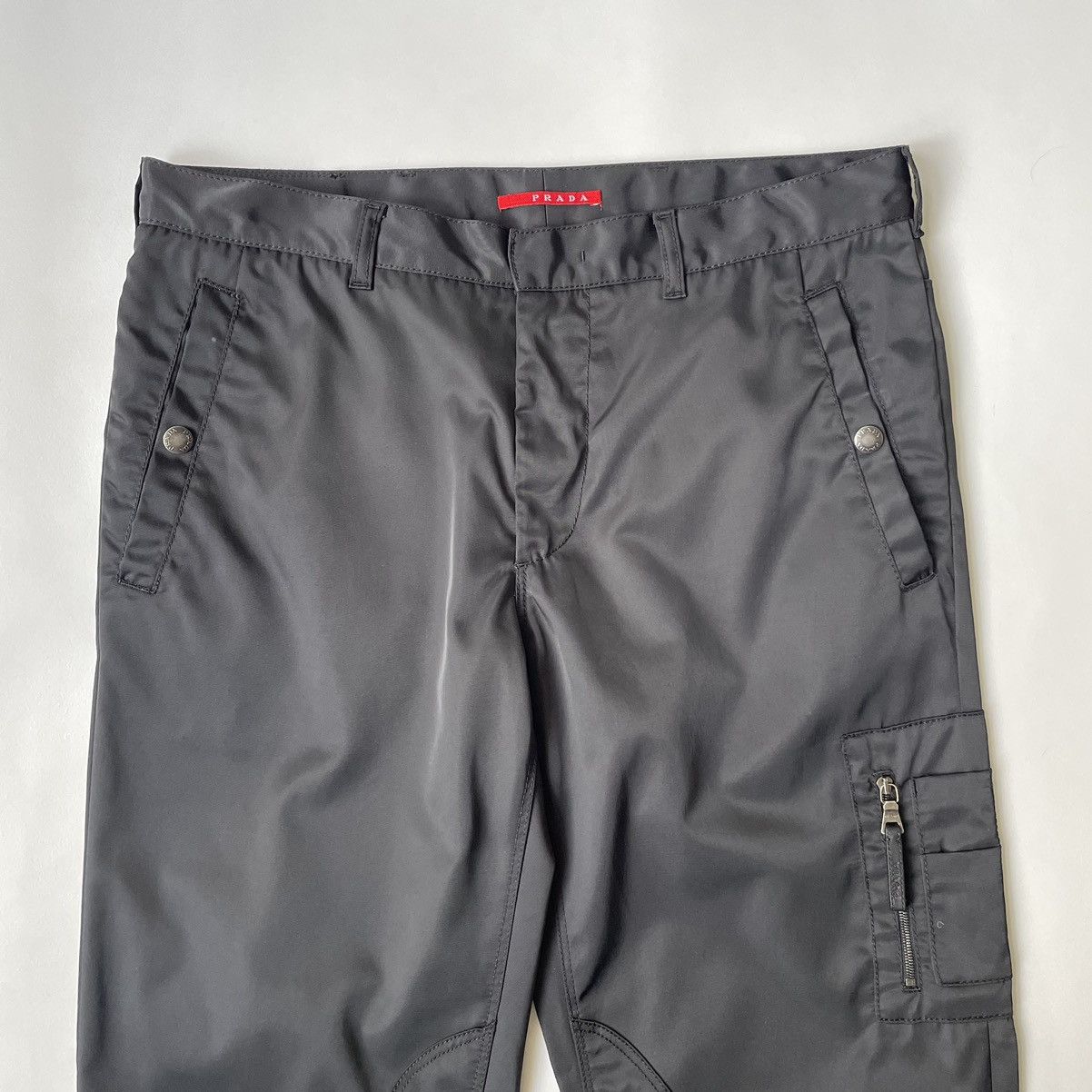 Prada A/W 06 Black Nylon MA-1 Cargo Trousers Size US 32 / EU 48 - 2 Thumbnail