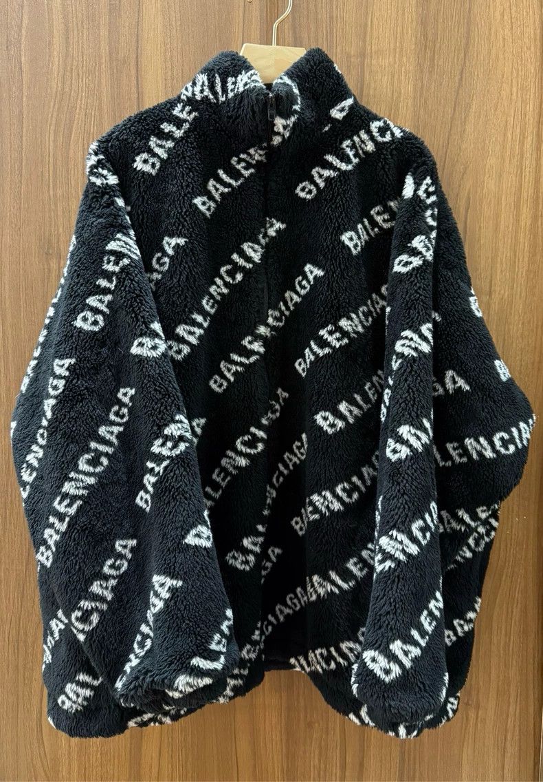 Balenciaga Balenciaga Monogram Teddy Coat - dmc Size US S / EU 44-46 / 1 - 1 Thumbnail