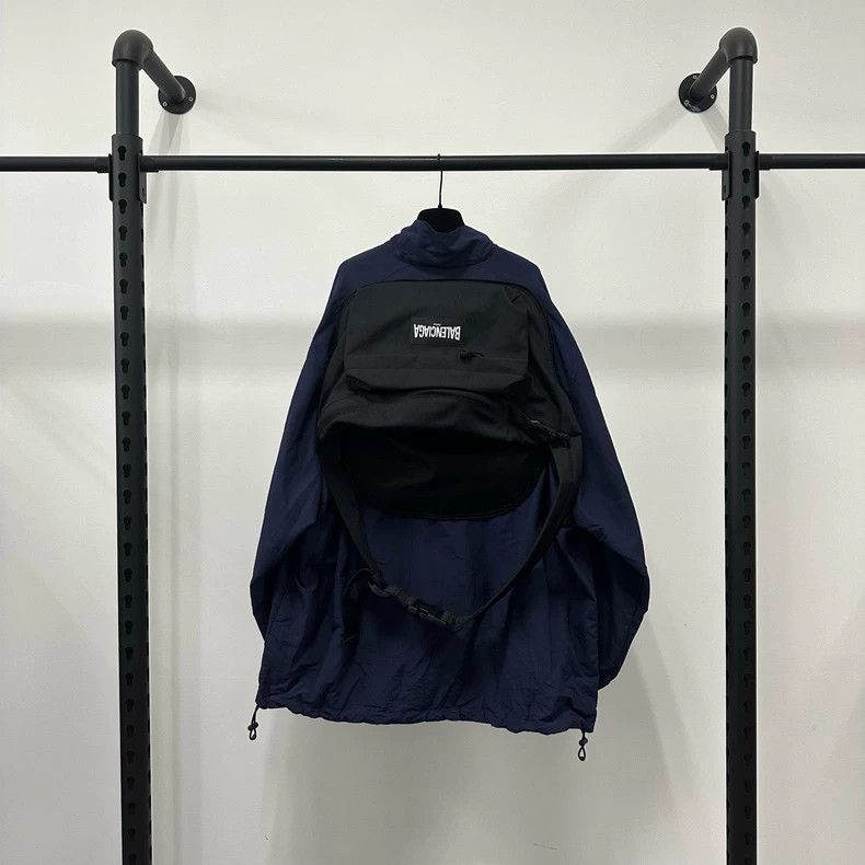 Balenciaga Balenciaga FW21 SportyB One-Piece Jacket with Embroidered L Size US XS / EU 42 / 0 - 2 Thumbnail