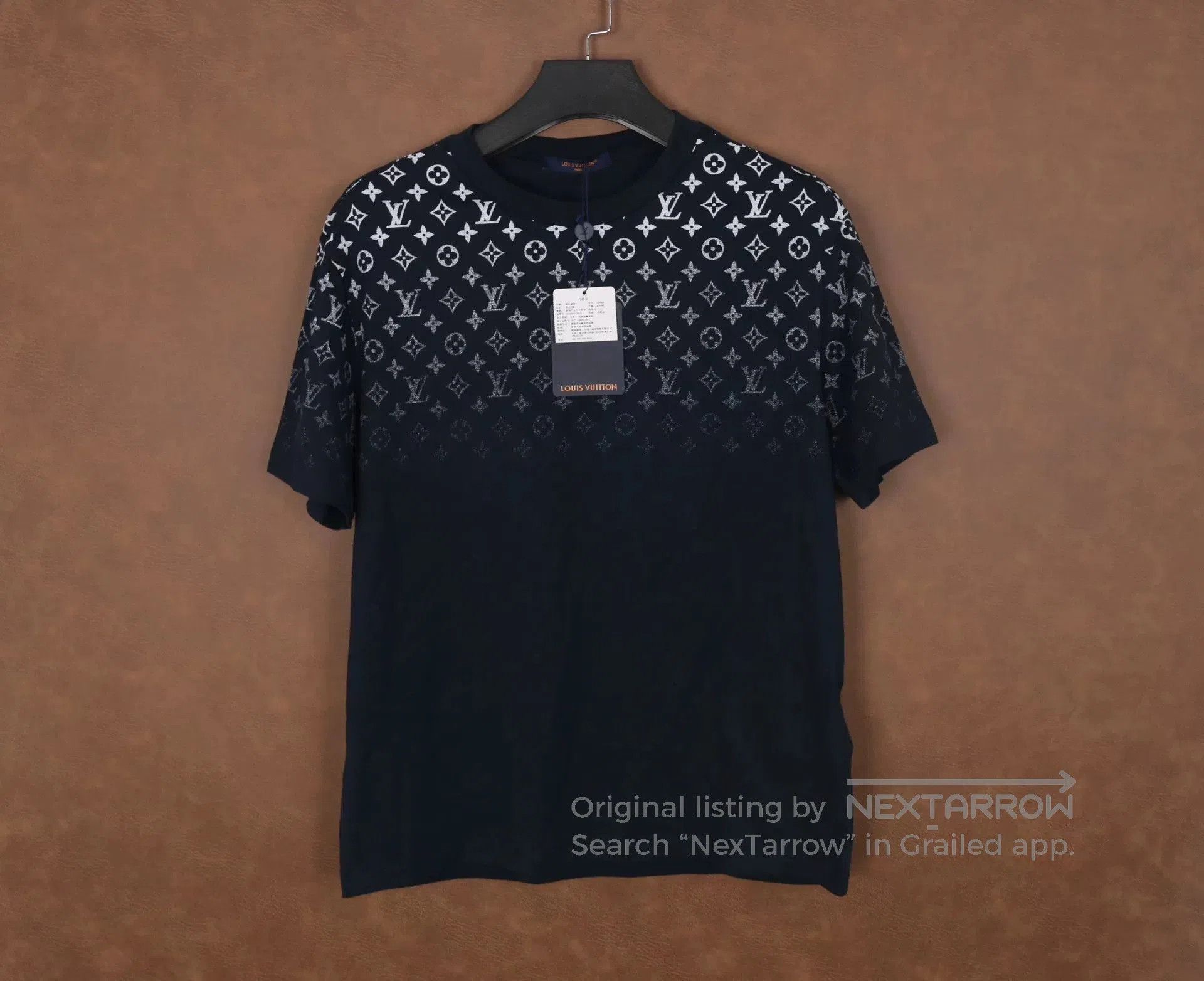 Louis Vuitton Louis Vuitton Gradient Logo Cotton T. Size US L / EU 52-54 / 3 - 1 Thumbnail