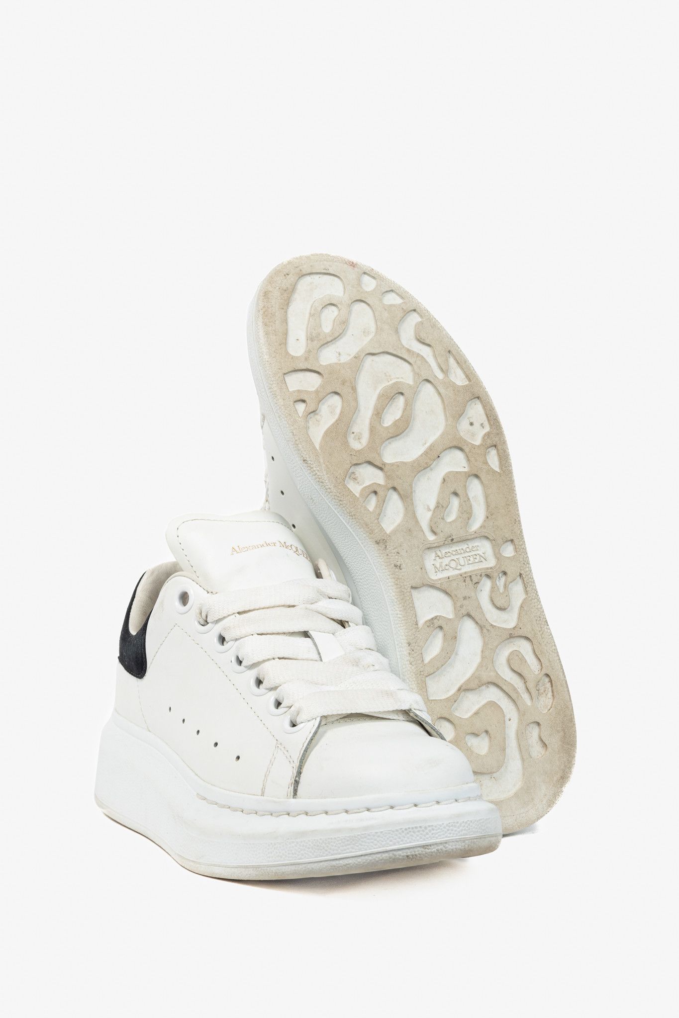Alexander McQueen Alexander McQueen Oversized Leather & Suede Lace-Up Sneakers Size US 4.5 / IT 34.5 - 4 Thumbnail