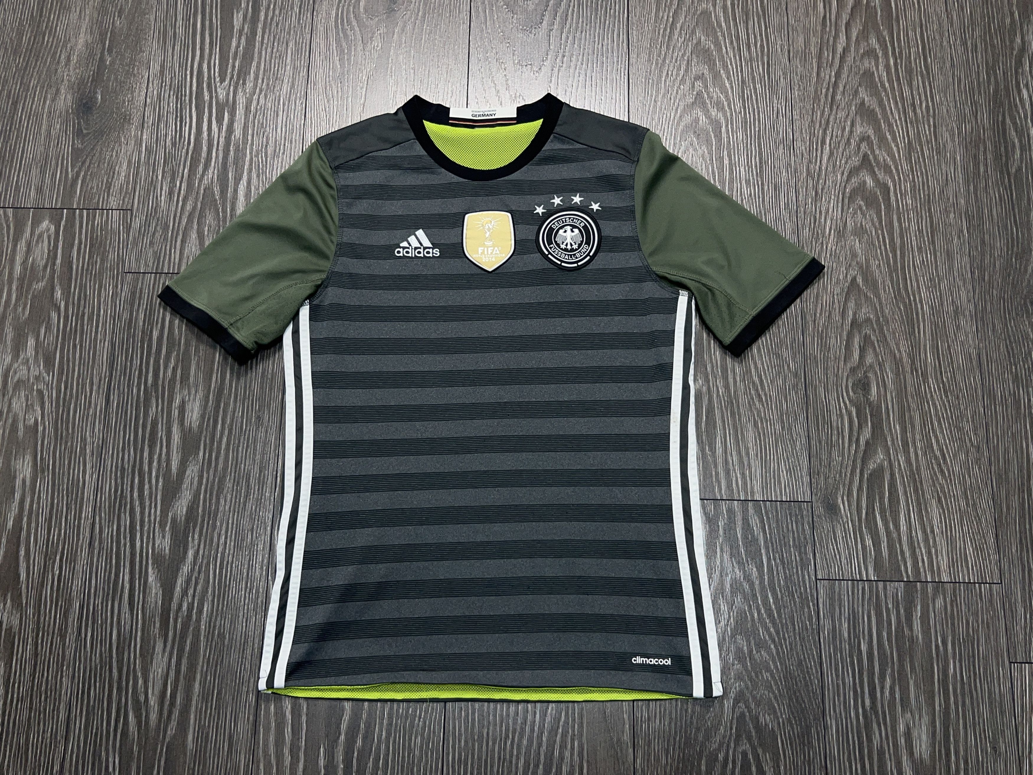 Adidas Germany National Team 2016/17 Reversible Jersey Soccer Shirt Size US S / EU 44-46 / 1 - 1 Thumbnail