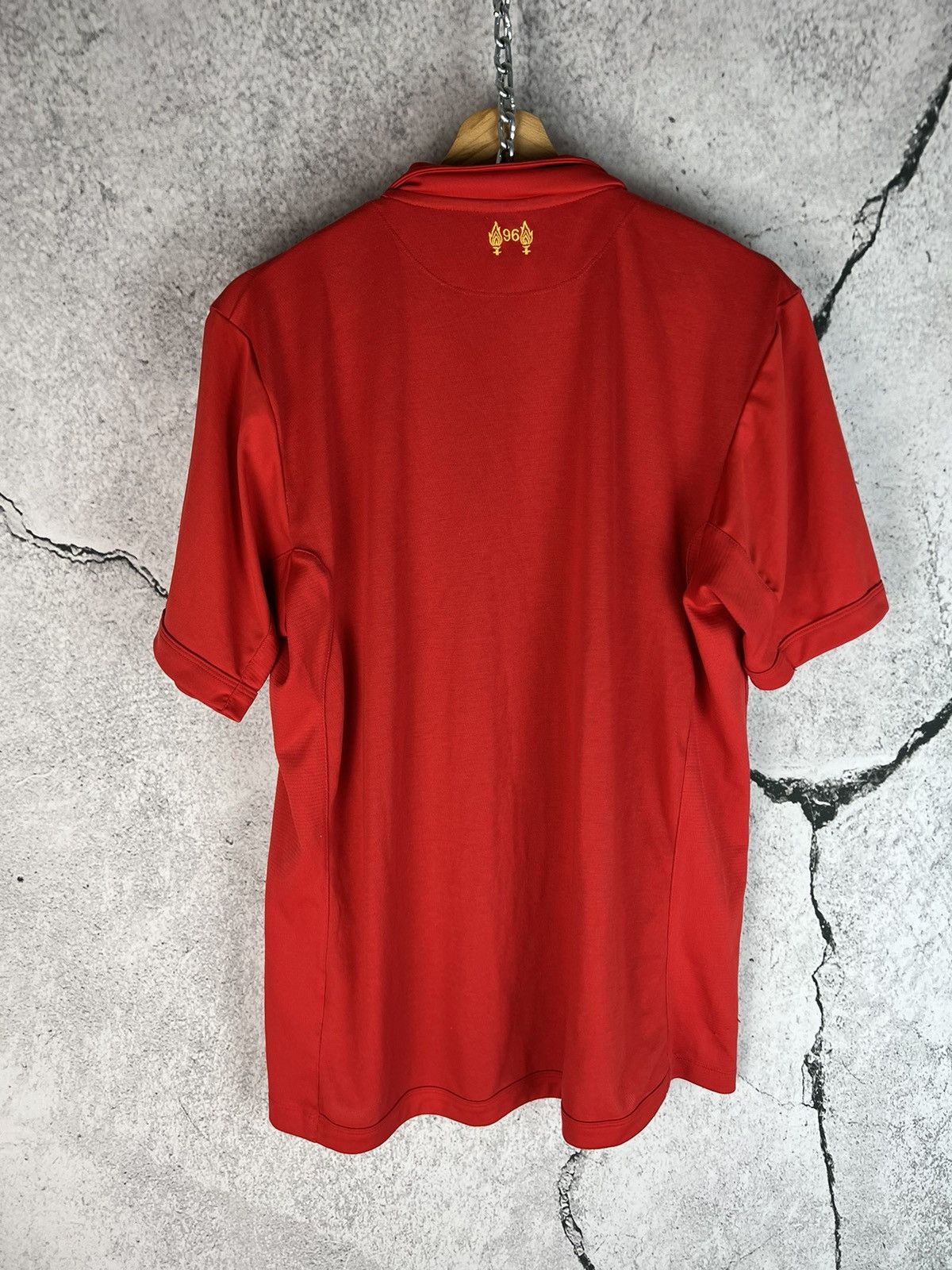 Warrior Liverpool 2012/13 Home Soccer Jersey Size US L / EU 52-54 / 3 - 2 Thumbnail