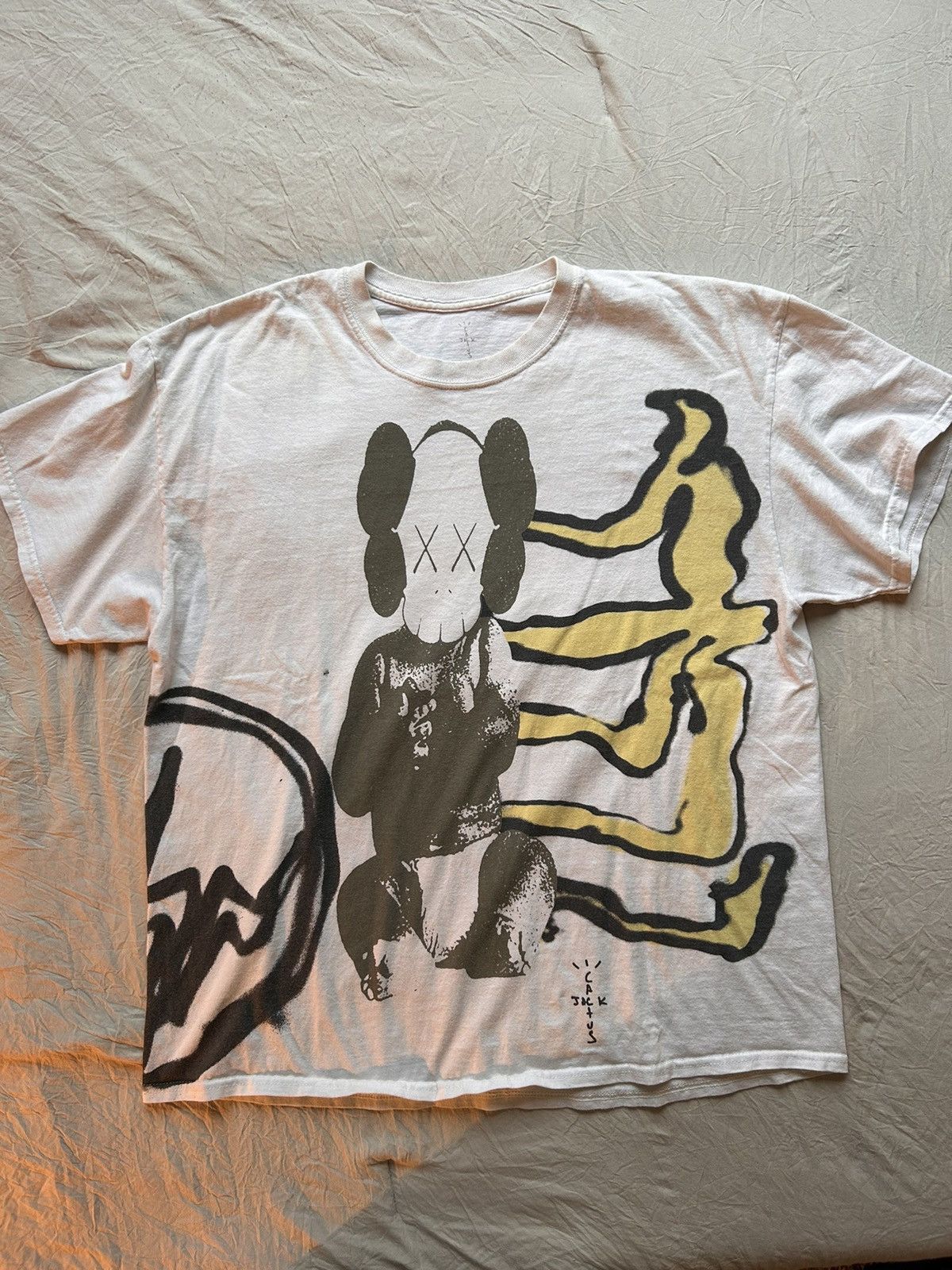 travis scott kaws tee