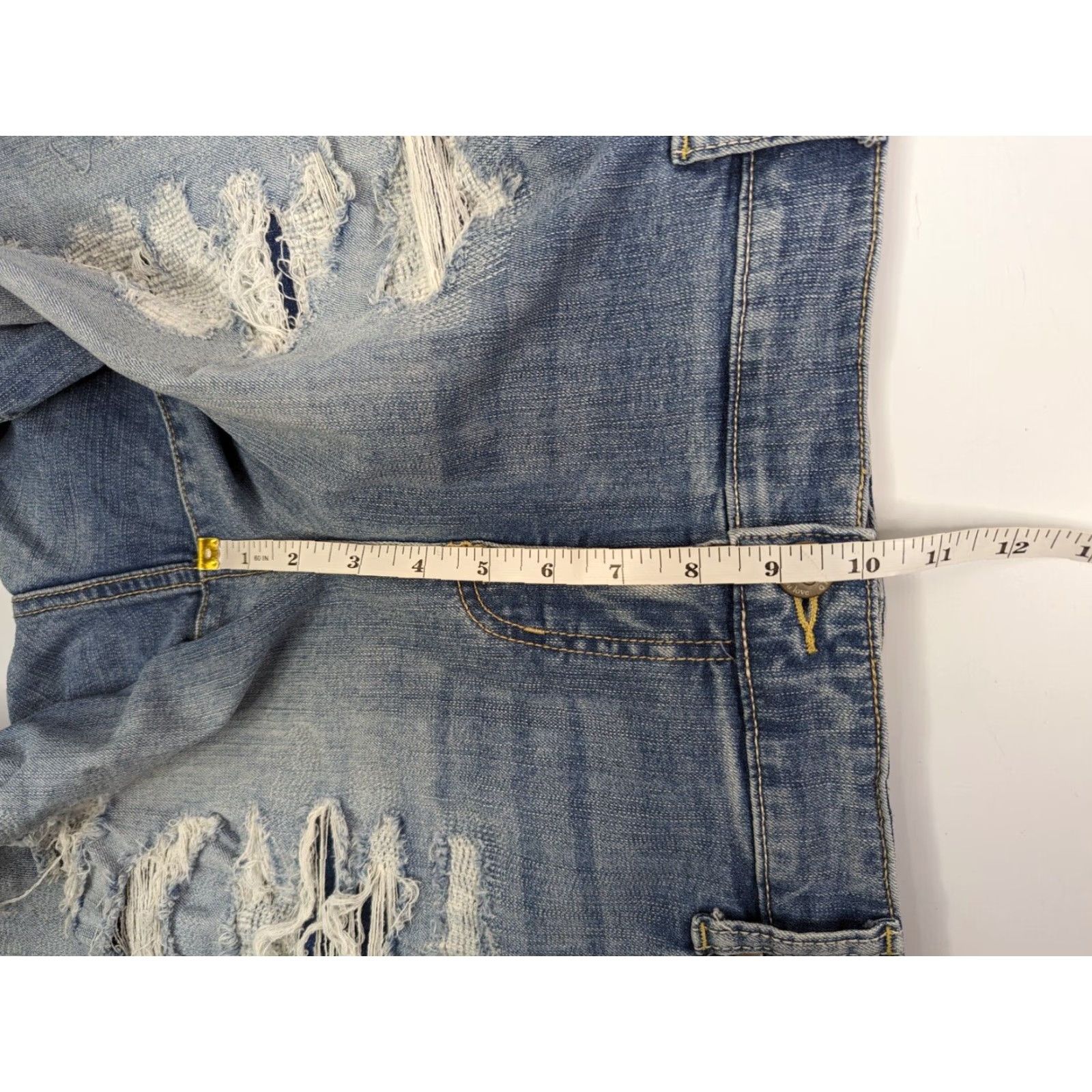 Torrid Torrid Bermuda Shorts Denim Cotton Stretch Plus 18 Blue Women Casual Summer Size 40" / US 18 - 4 Thumbnail