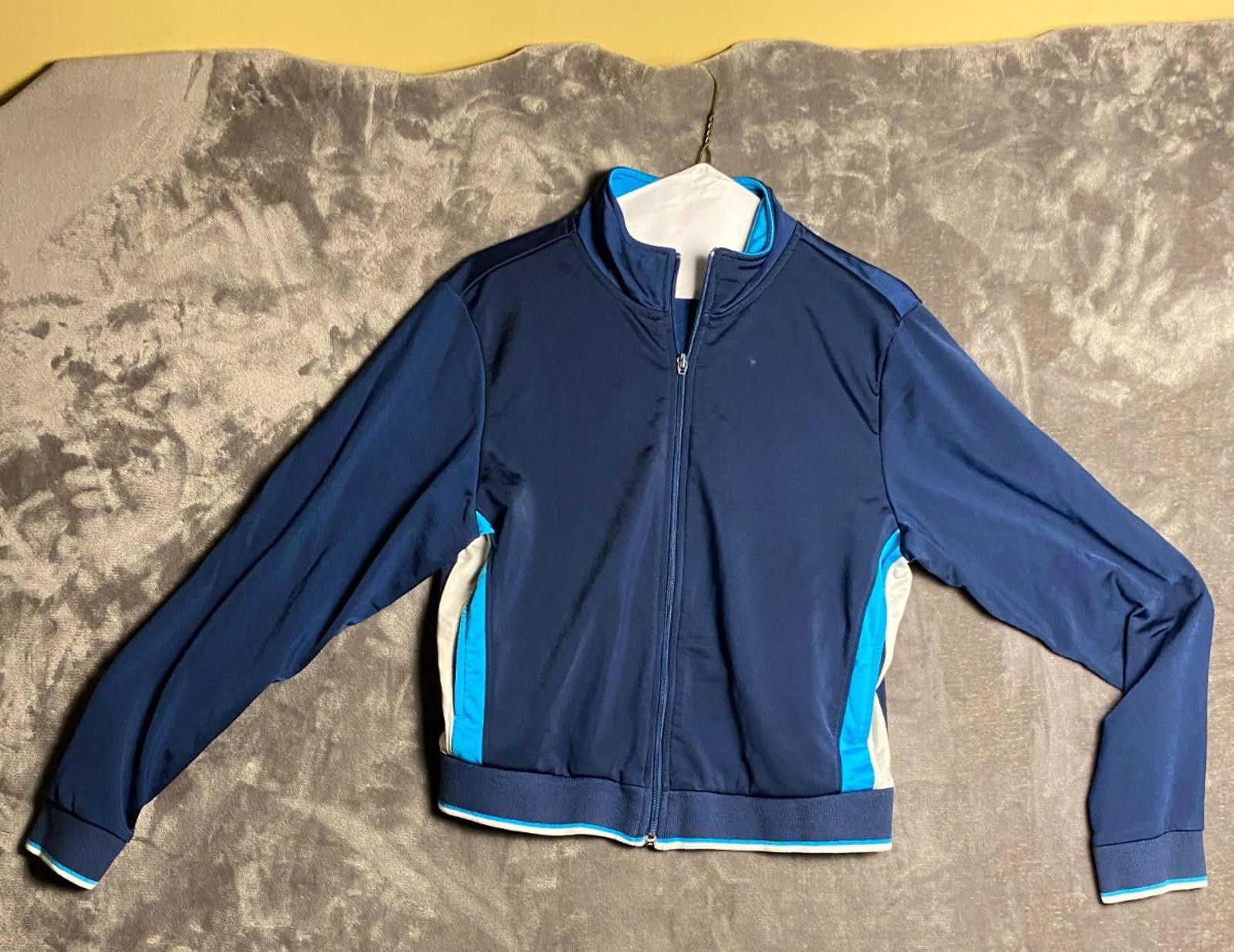 Designer Cheetah Track Suit Jacket Mens Sz. Med Navy Striped (B20) Size M / US 6-8 / IT 42-44 - 1 Thumbnail