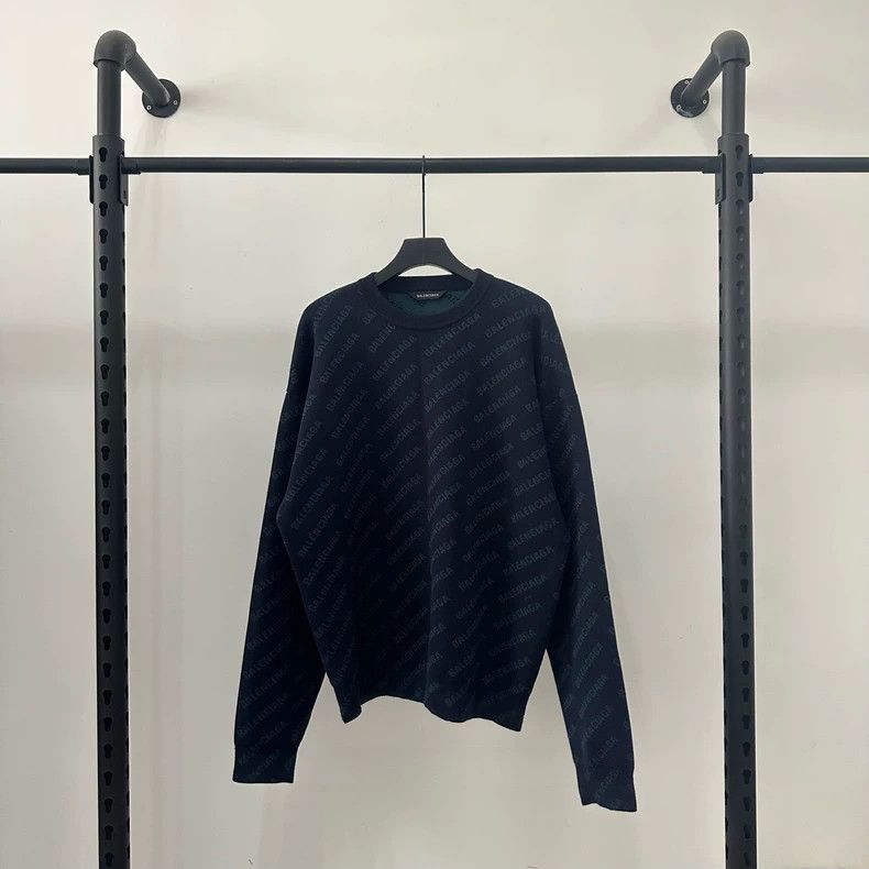 Balenciaga Balenciaga Logo Sweater in Dark Blue Size US M / EU 48-50 / 2 - 1 Thumbnail