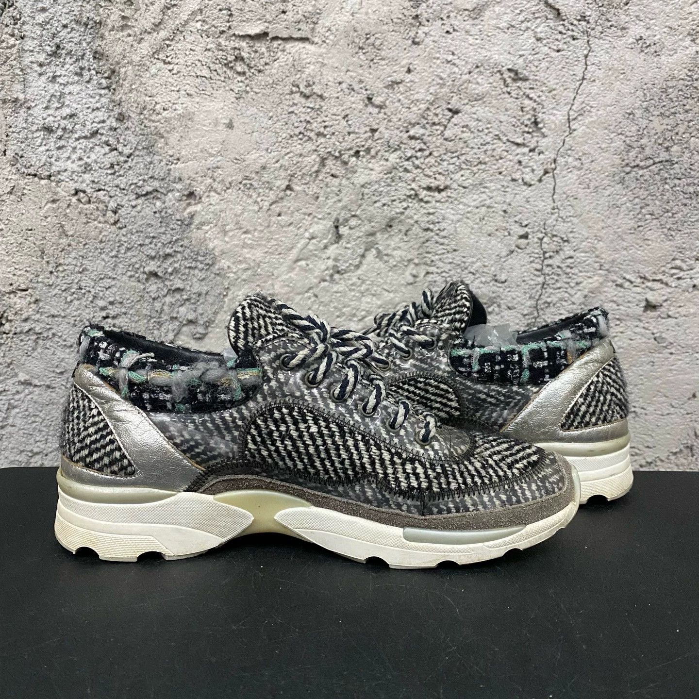 Chanel Chanel Women's Size 36 Sneakers Size US 5.5 / IT 35.5 - 4 Thumbnail