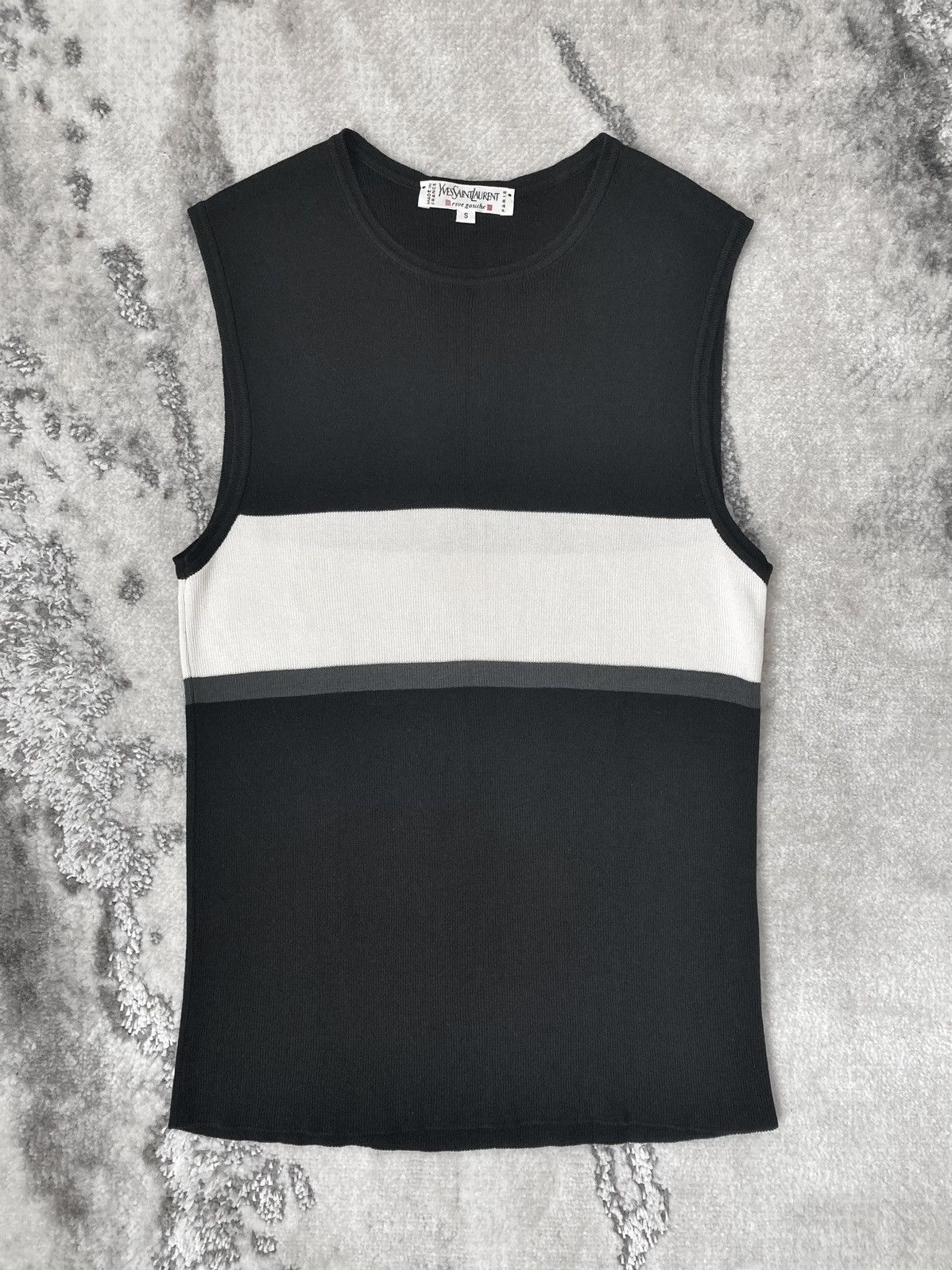 Hedi Slimane 1998 yves Saint Laurent トップ