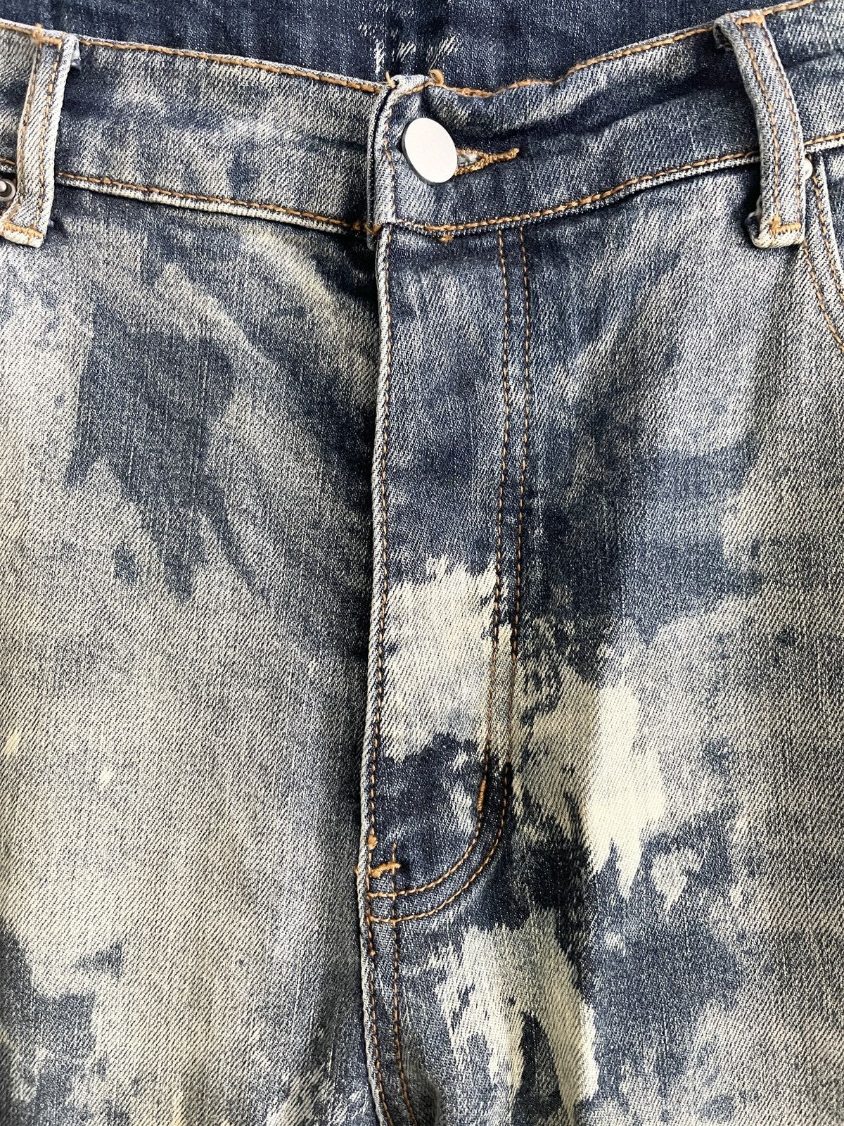 Designer STEAL! MNML Crazy Paint Denim Jeans (size 38) Size US 38 / EU 54 - 4 Thumbnail
