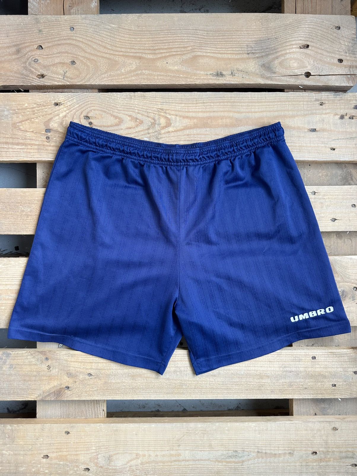 Umbro Vintage Umbro Stripped Jersey Shorts Size US 34 / EU 50 - 1 Thumbnail
