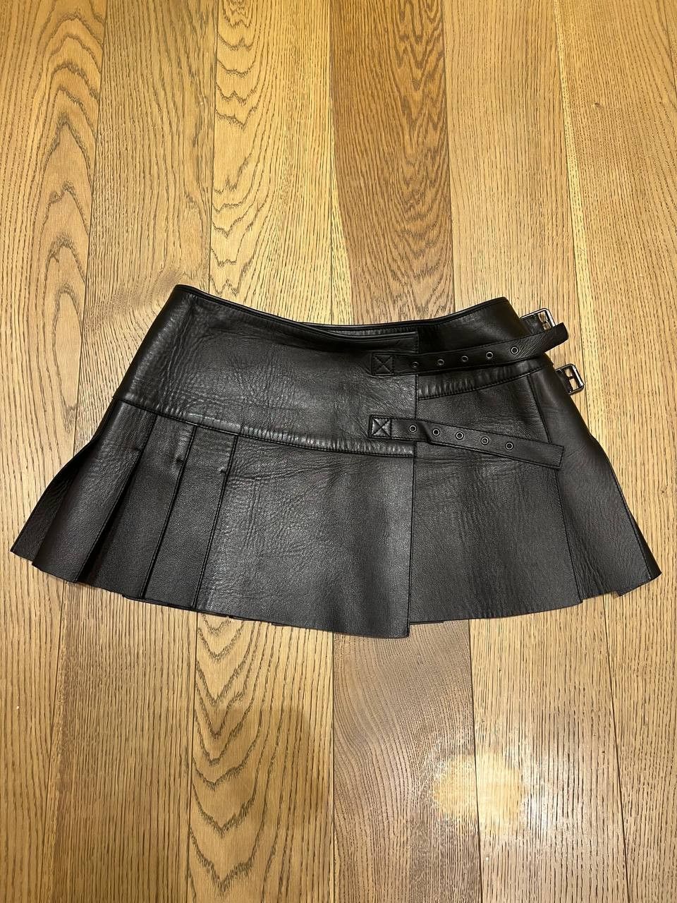 Just Cavalli Just Cavalli Leather Mini Skirt Size 27" / US 4 / IT 40 - 1 Thumbnail