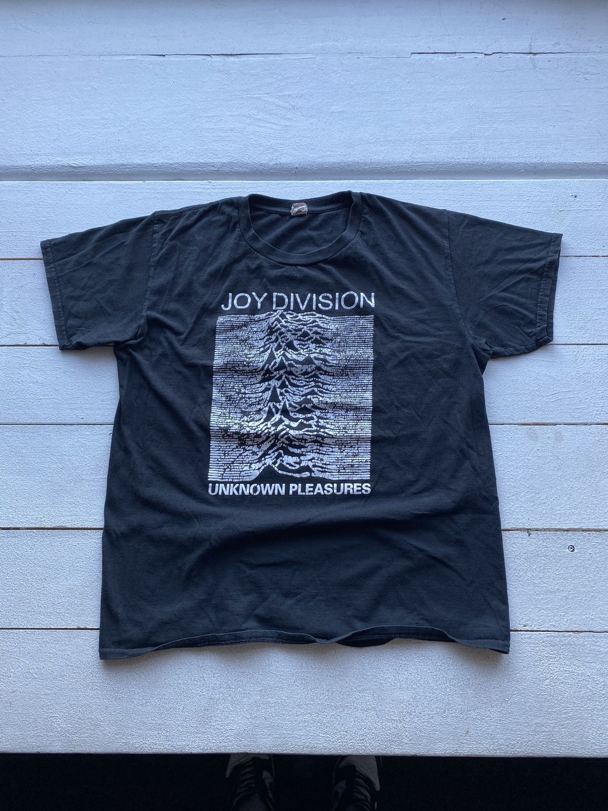Band Tees × Vintage Vntg 00s Joy Division Unknown Pleasures T Shirt Black Mens M Size US M / EU 48-50 / 2 - 1 Thumbnail