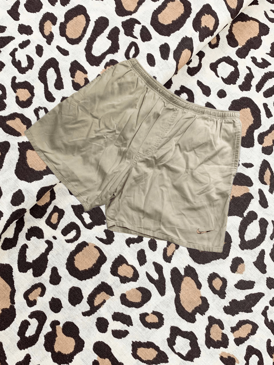 Nike Vintage Nike Shorts Size US 34 / EU 50 - 1 Thumbnail