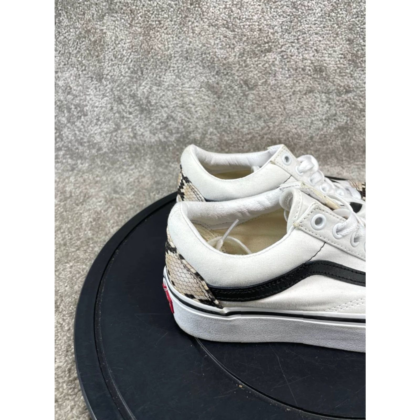 Vans Vans Shoes Womens 6 Snakeskin White Low Top Skateboard Athletic Sneaker Size S / US 4 / IT 40 - 3 Thumbnail
