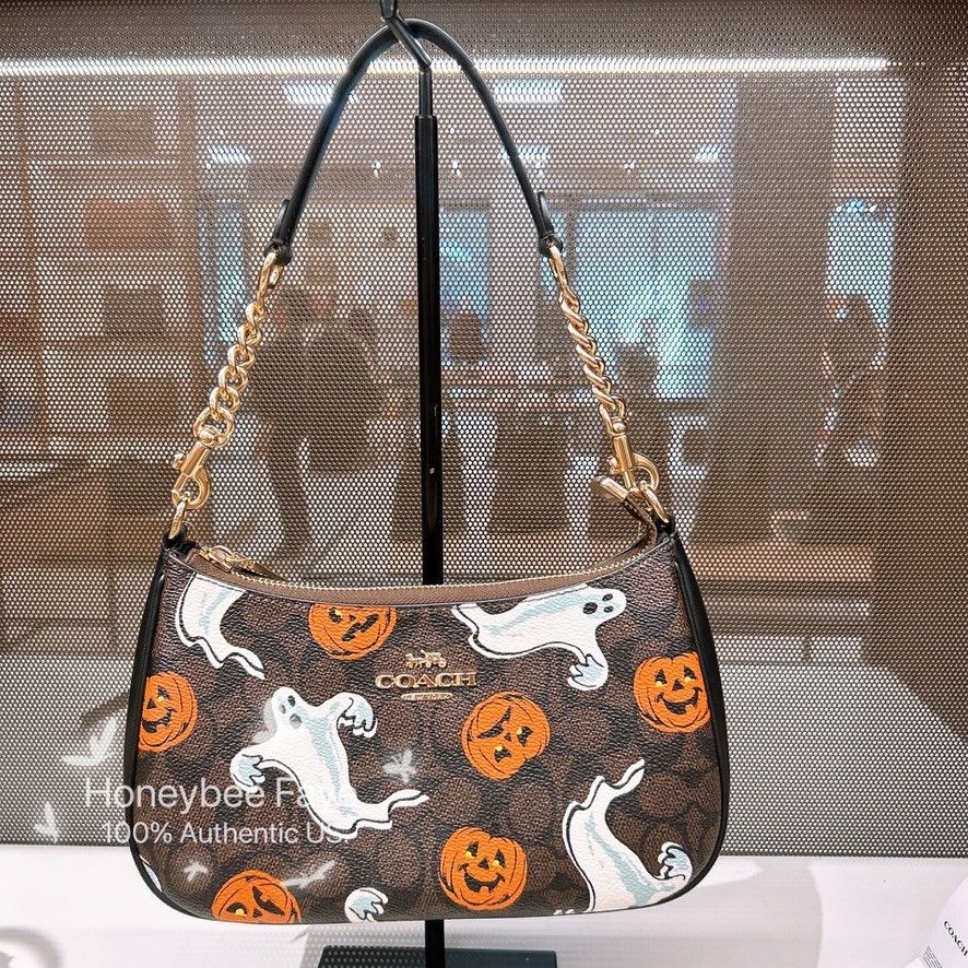 Coach Teri Shoulder Bag In Signature Canvas With Halloween CCE71 Size ONE SIZE - 2 Thumbnail