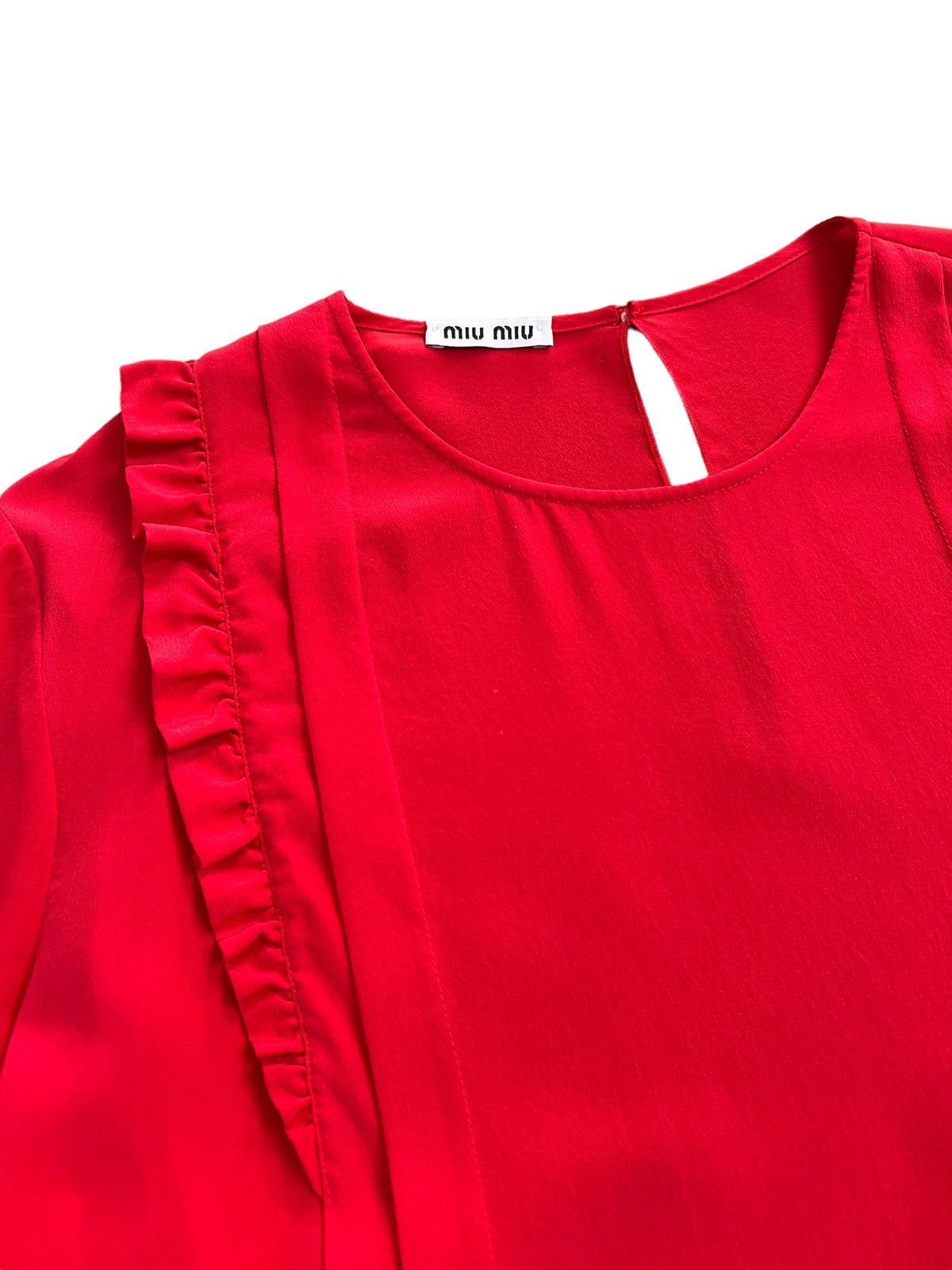 Miu Miu × Prada Miu Miu Red Ruffled Silk Blouse Size S / US 4 / IT 40 - 6 Thumbnail