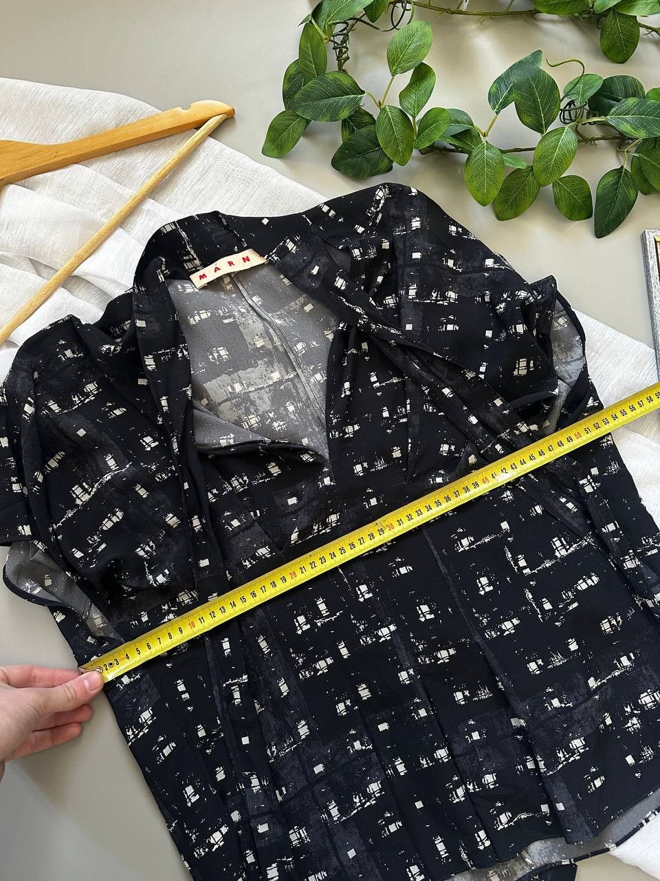Marni MARNI Black Abstract Print Silk Blend Blouse Top - IT 42 Size M / US 6-8 / IT 42-44 - 13 Thumbnail
