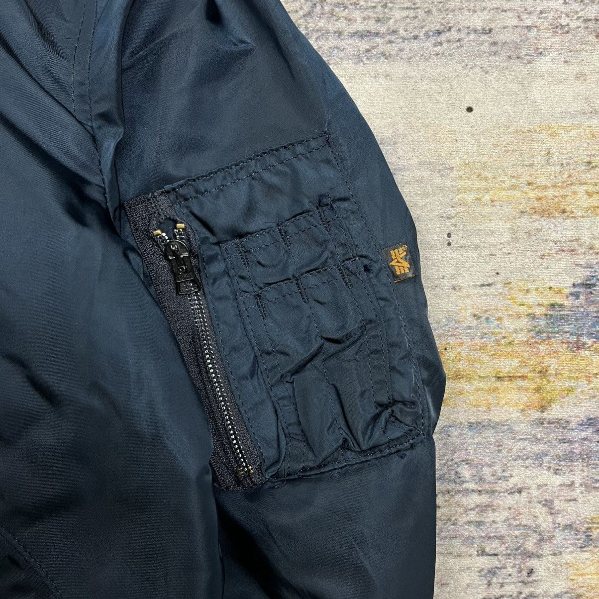 Alpha Industries Vintage 90s Alpha industries Ma-1 bomber jacket Size US L / EU 52-54 / 3 - 4 Thumbnail