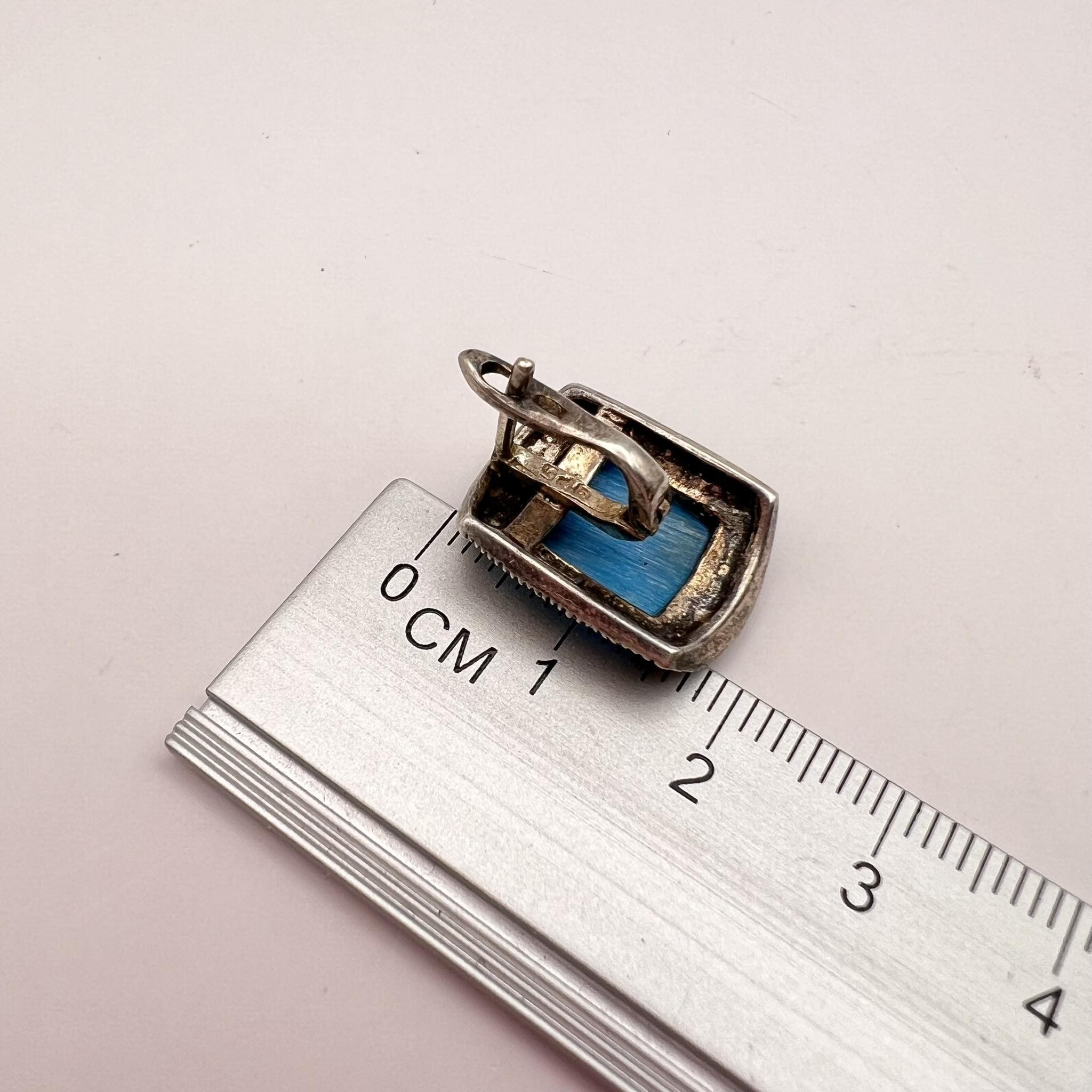 Vintage Vintage Sterling Silver Jewelry Earrings Turquoise Stone Size ONE SIZE - 2 Thumbnail