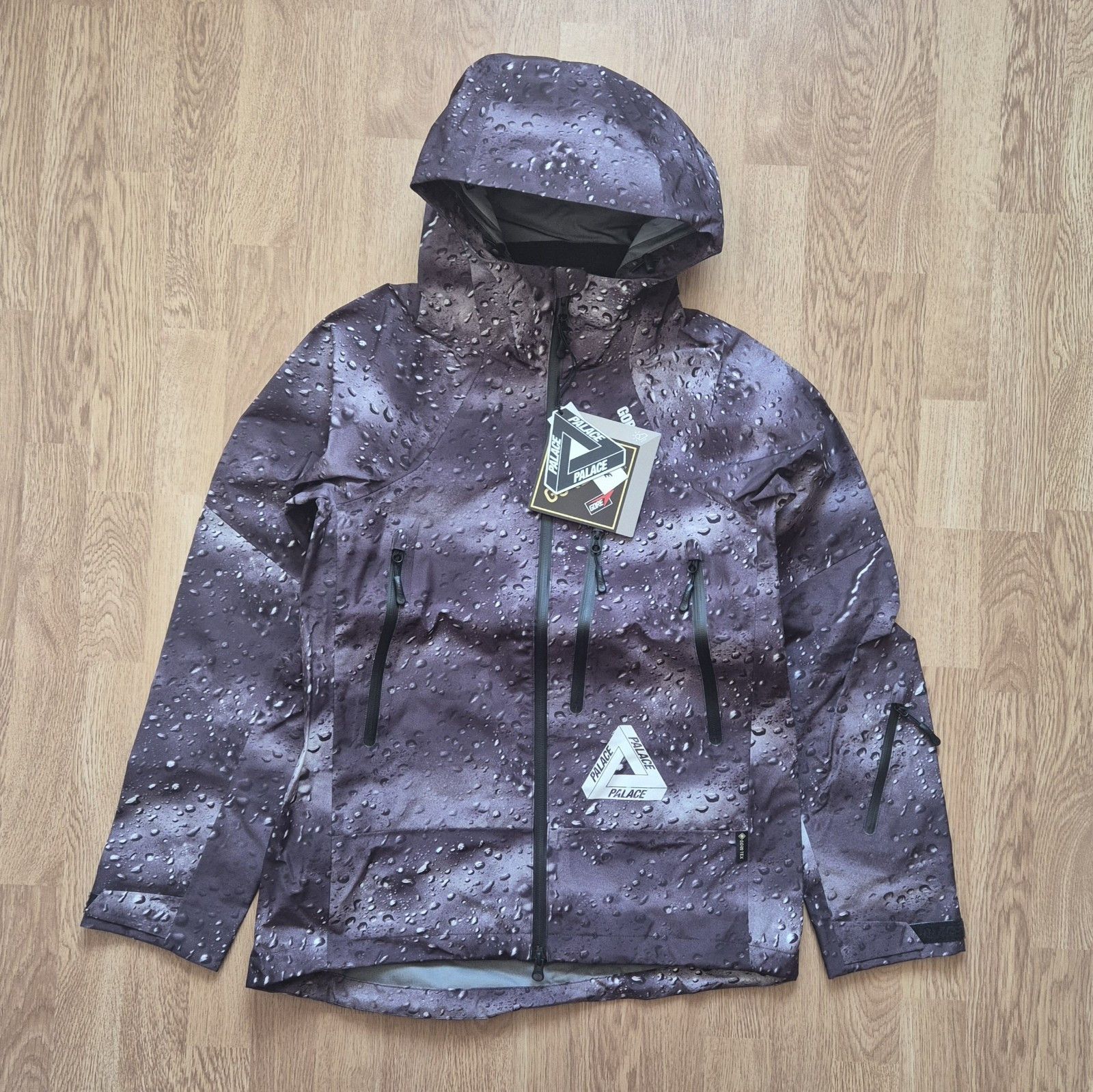 Palace PERTEX 3L ARMOR JACKET LEAF PRINT | Grailed